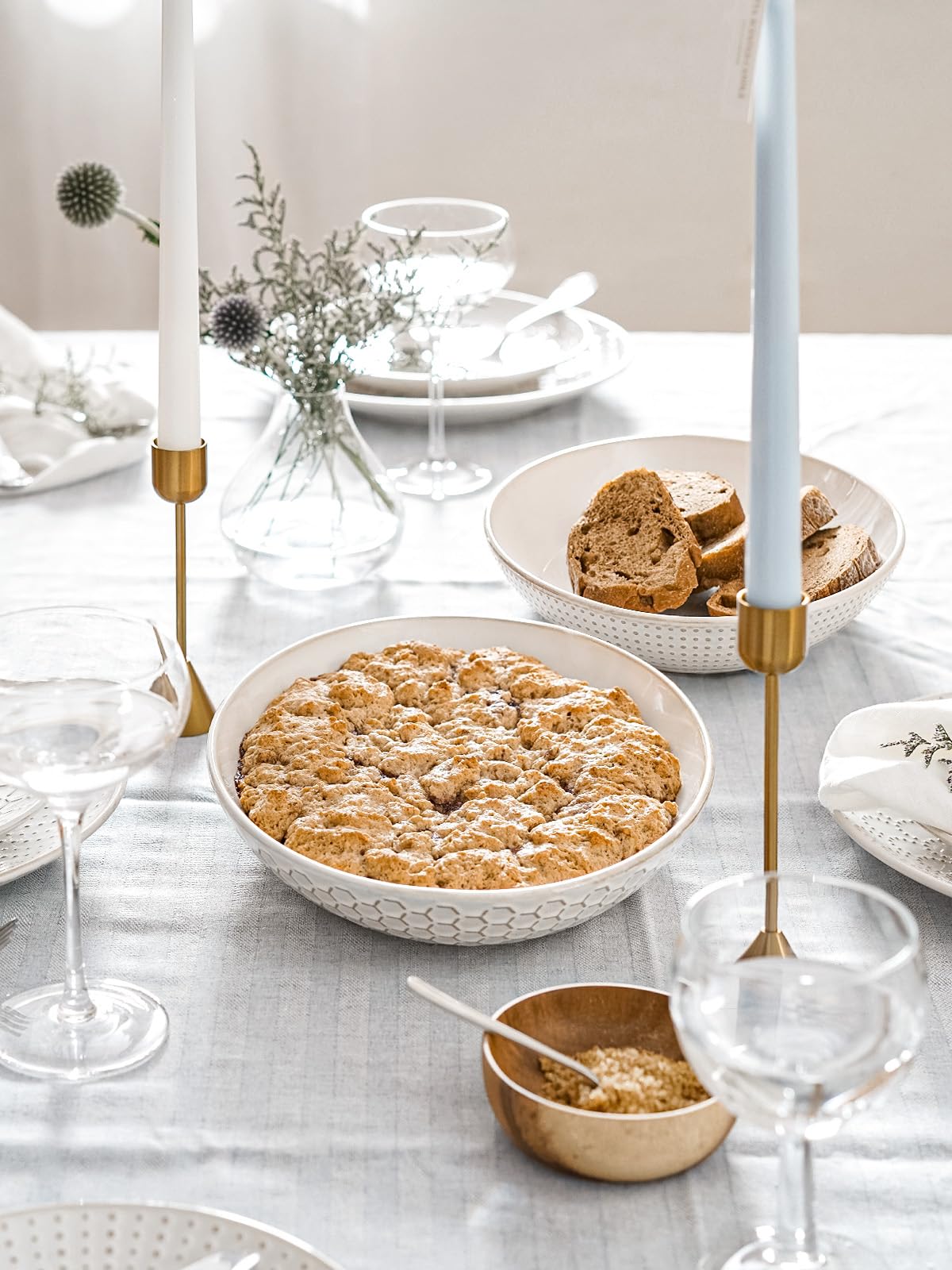 9 inch diameter pasta bowls from LE TAUCI Arctic White