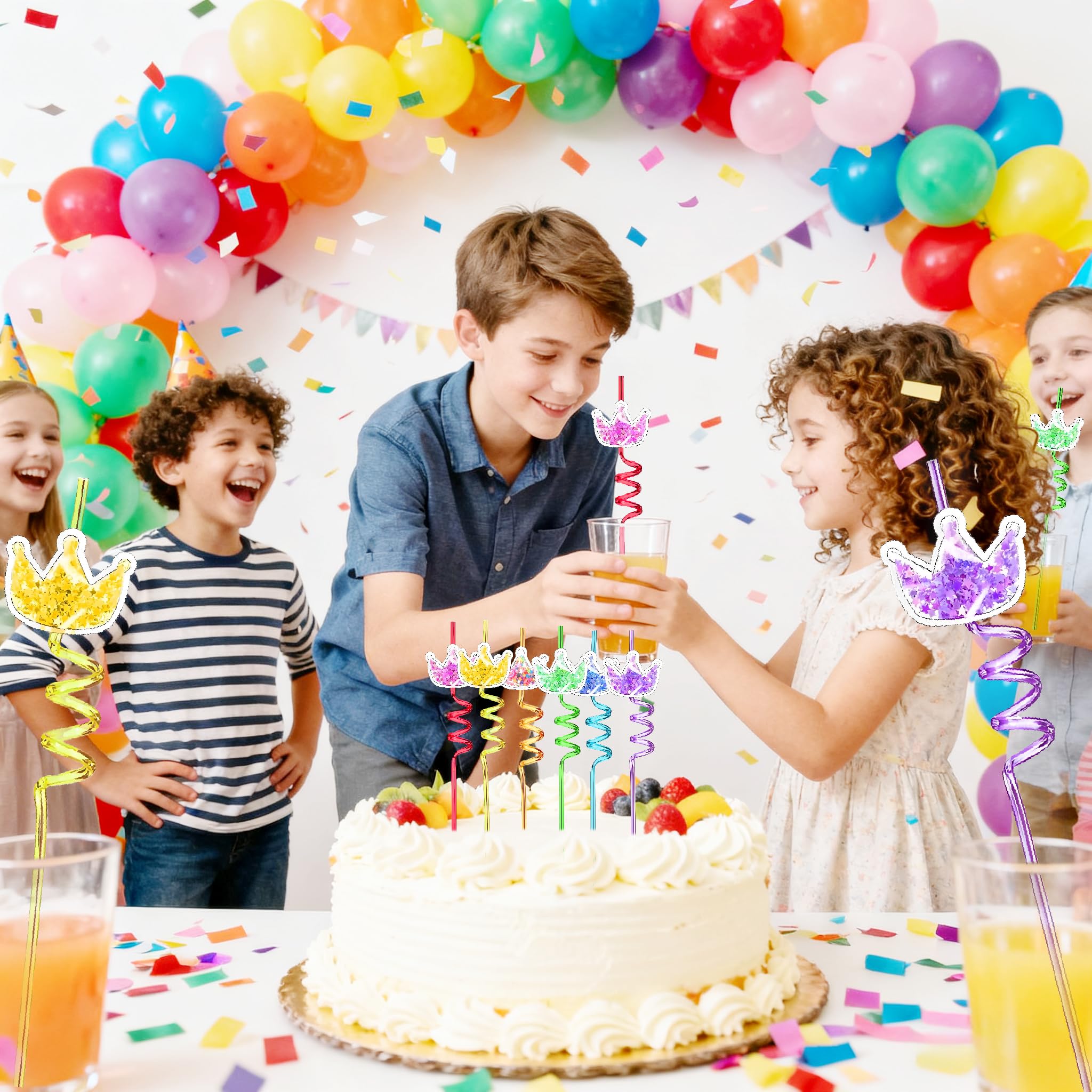 Reusable BPA-free plastic straws with crown toppers by LEDUO