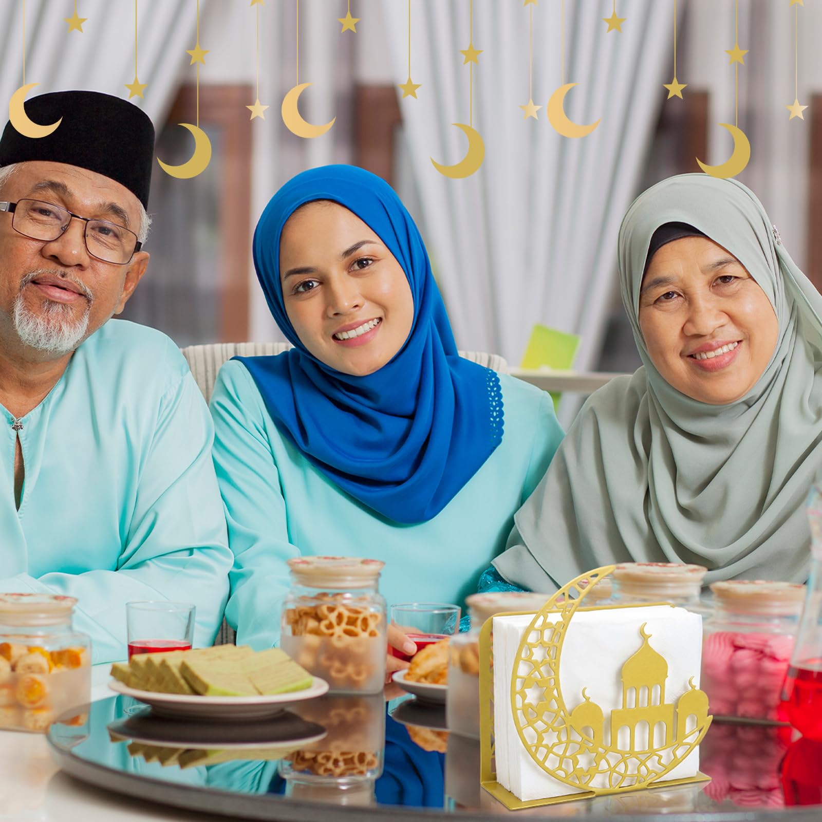Elegant Islamic table decor with Eid motifs