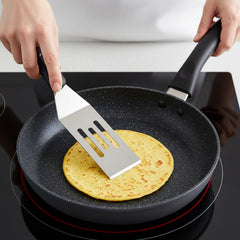 LemonRoad slotted spatula 7-8x1-57in oil drainage holes close-up