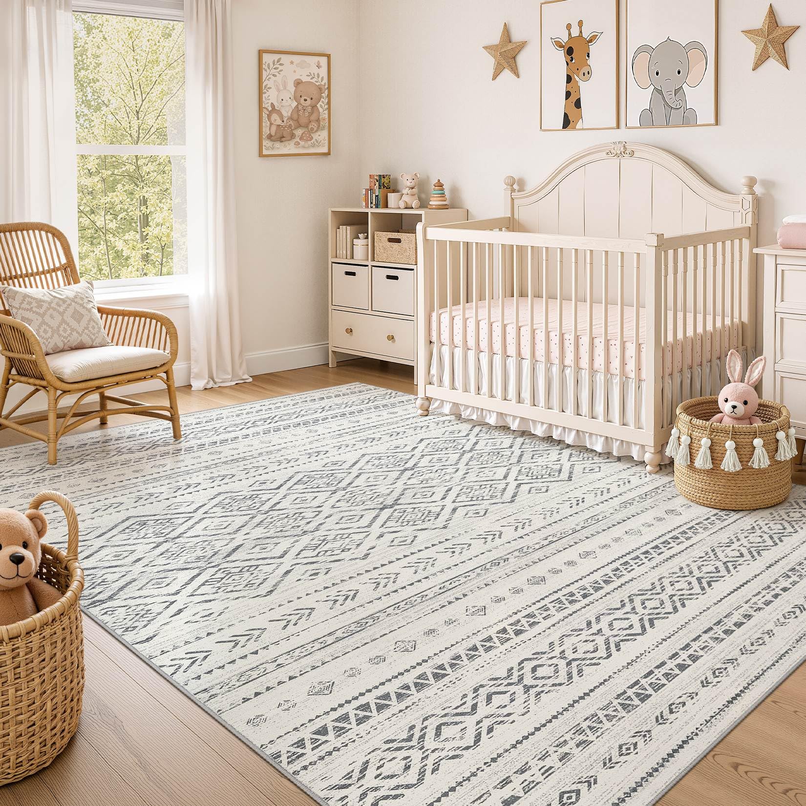 Stain resistant lightweight polyester rug