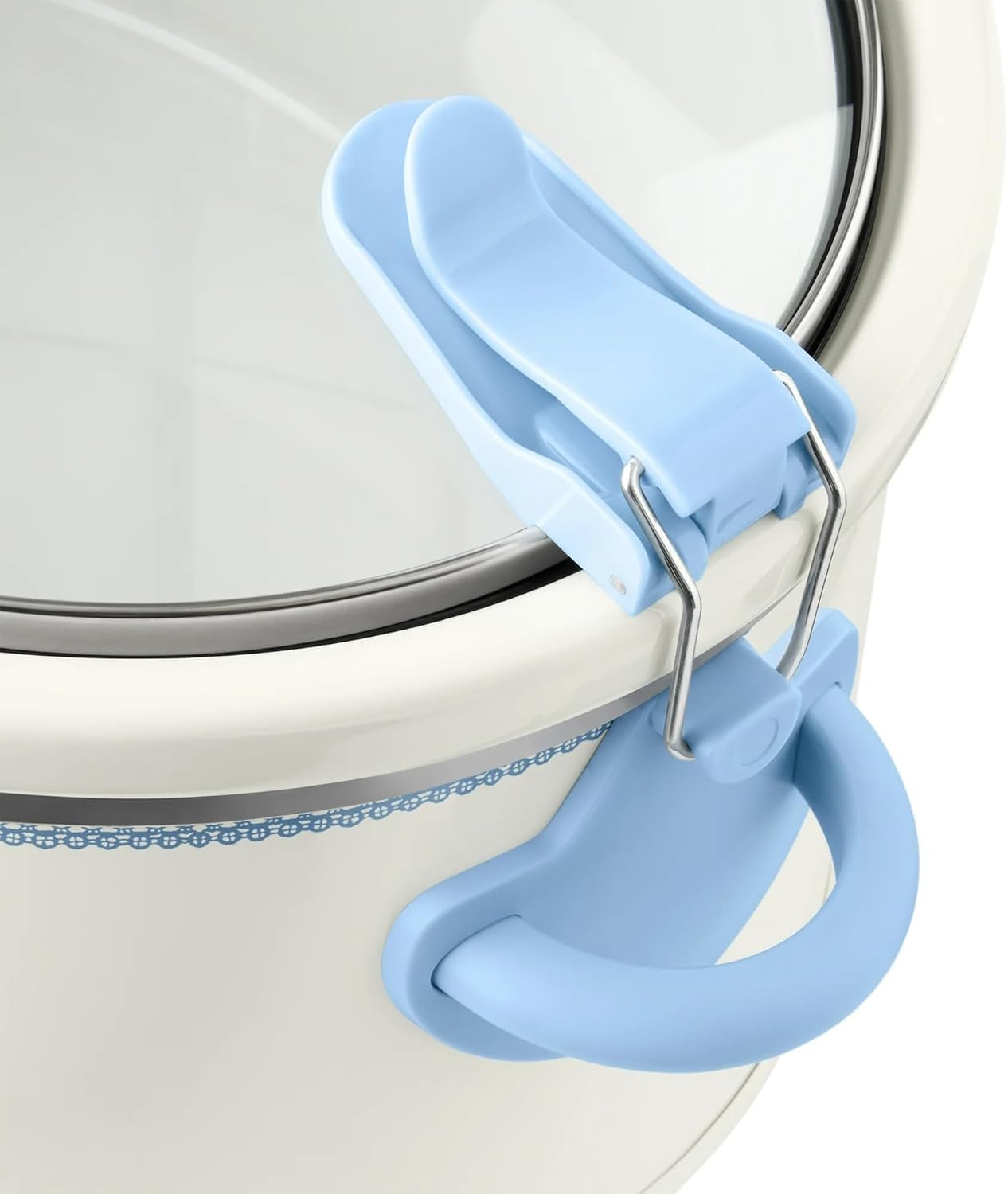 Oval shape 6 quart slow cooker for family meals