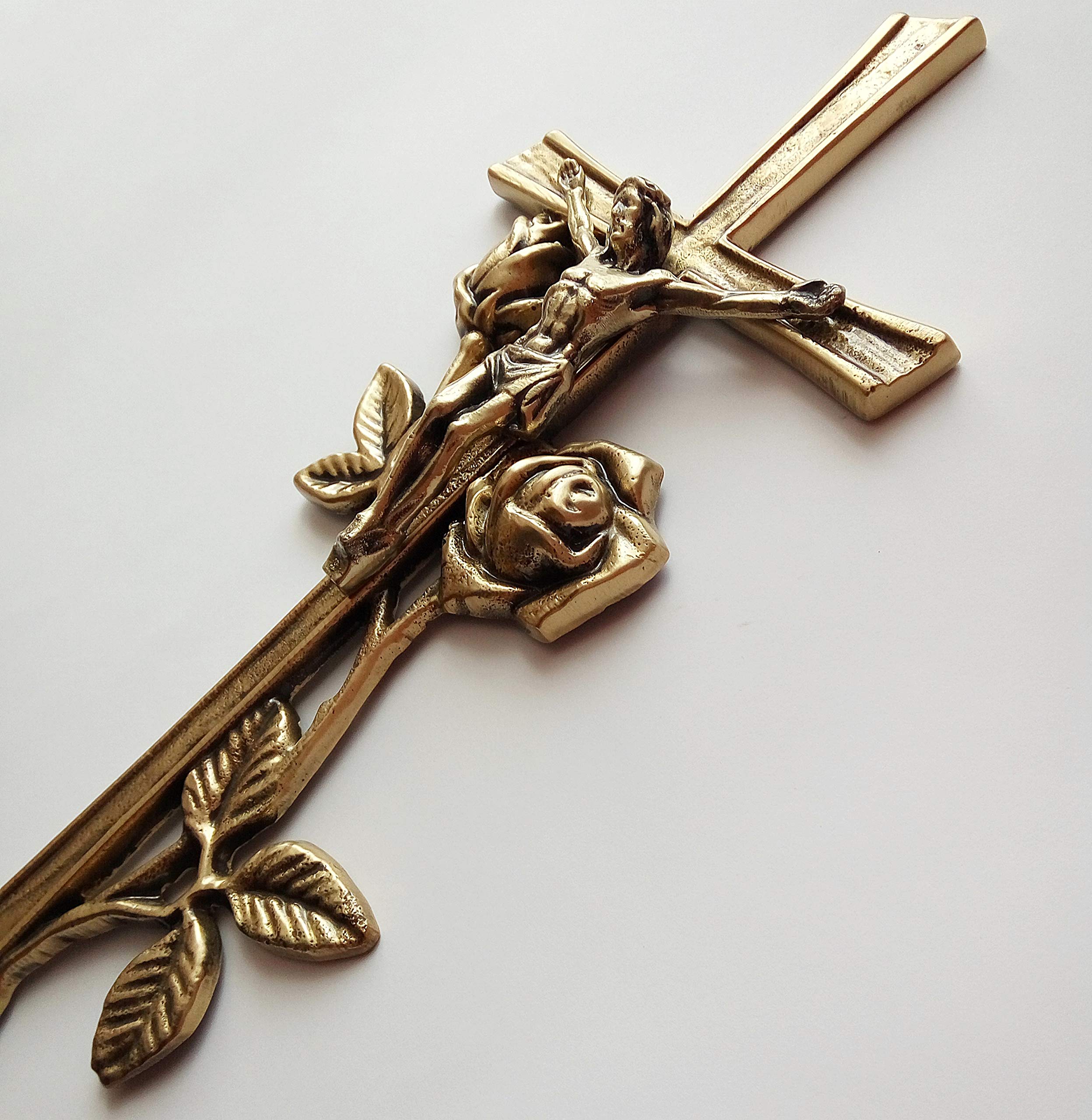 genuine casted brass cross with protective varnish