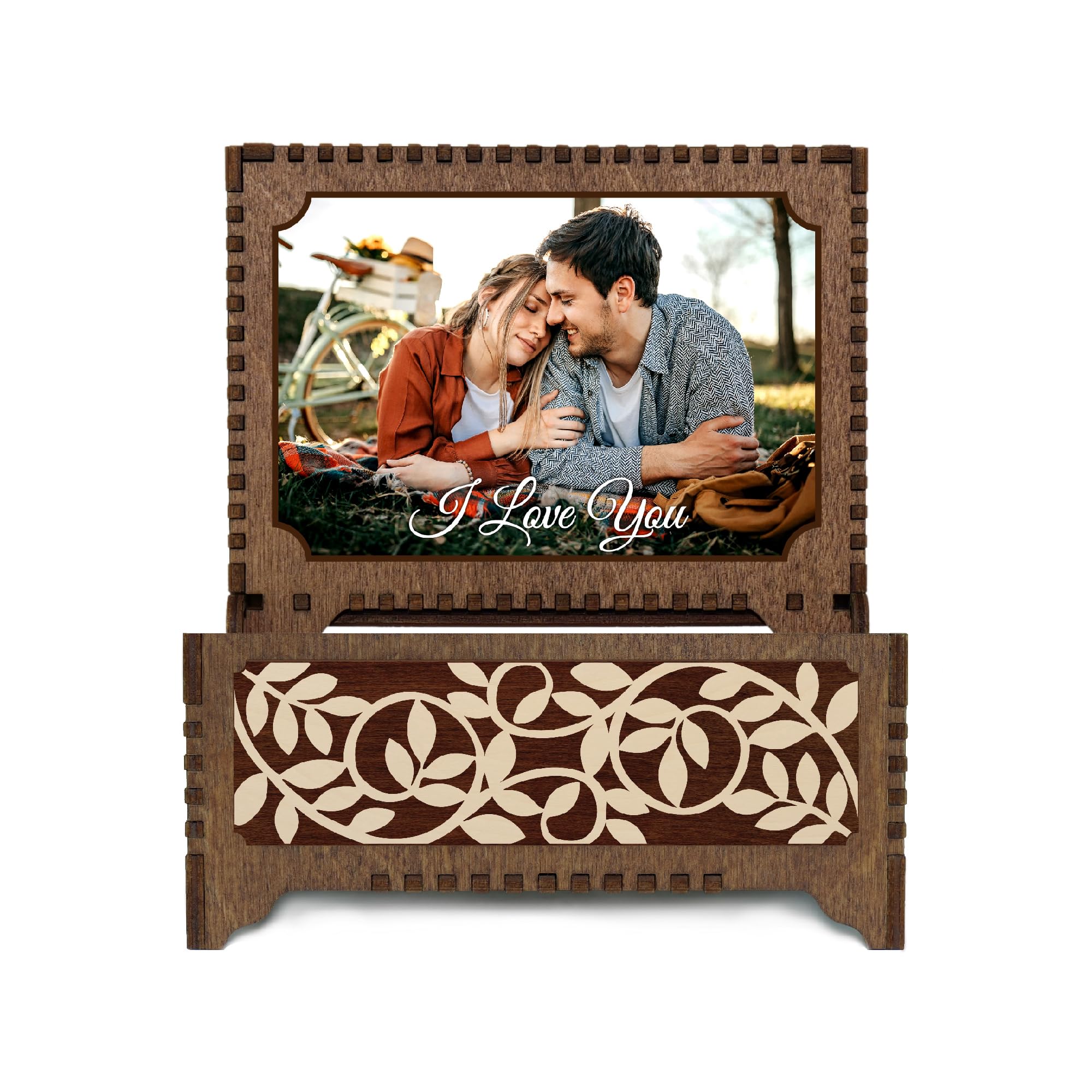 Photo print under the lid of Lovebirds music box