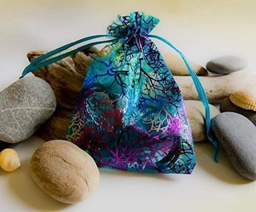 Pebble colour and texture vary with engraving