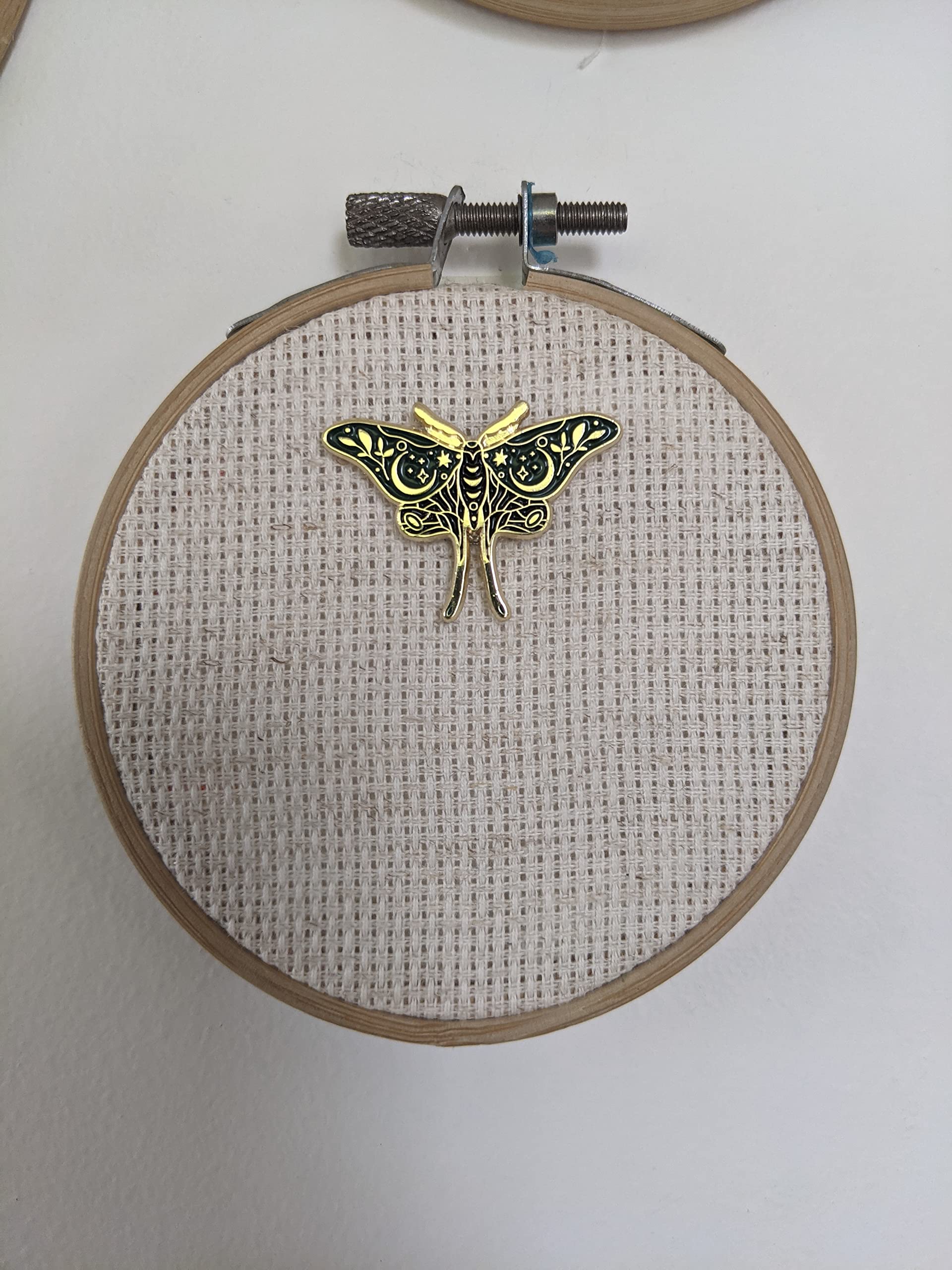 Back magnet on Luna Moth Needle Minder
