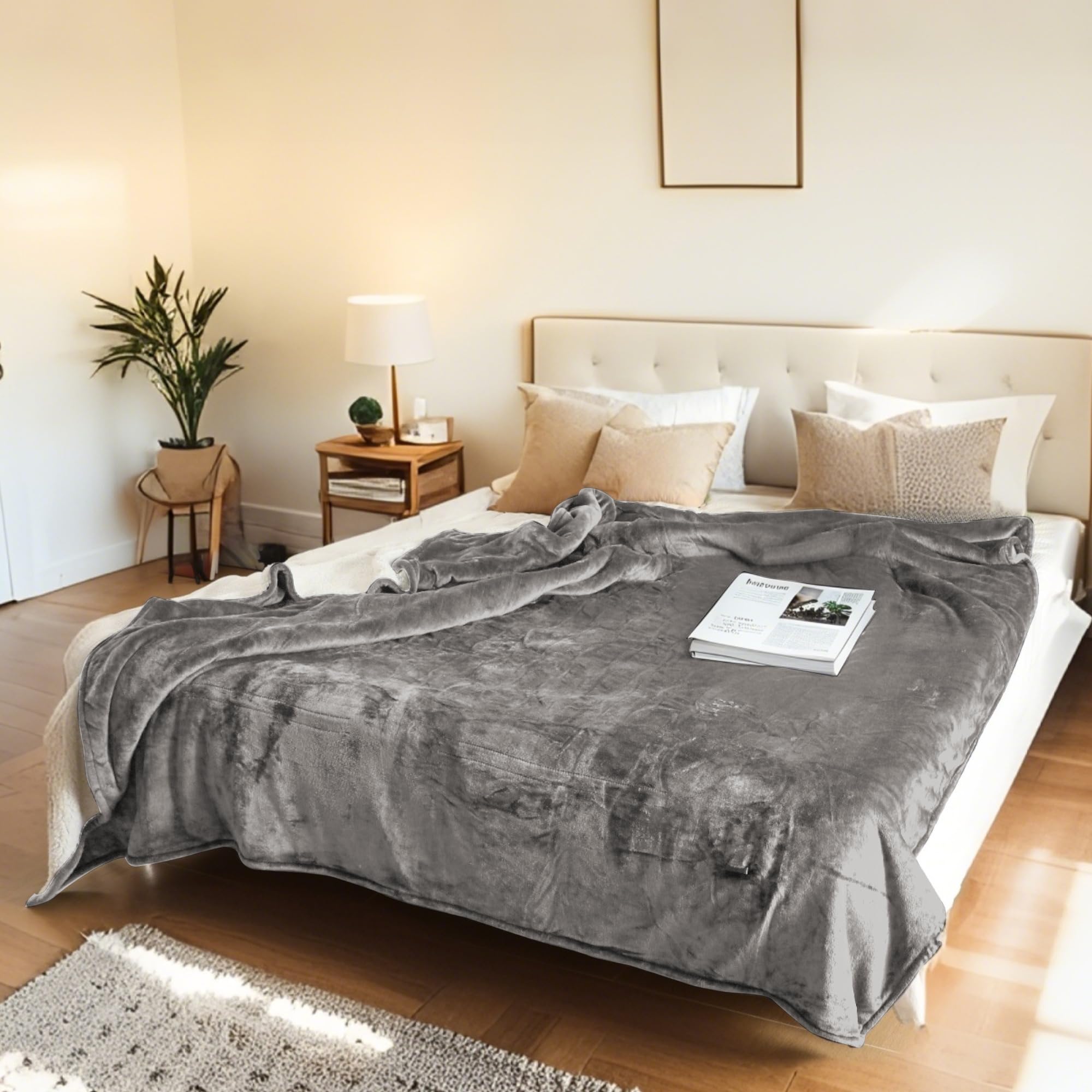 Light gray dual-texture heated blanket