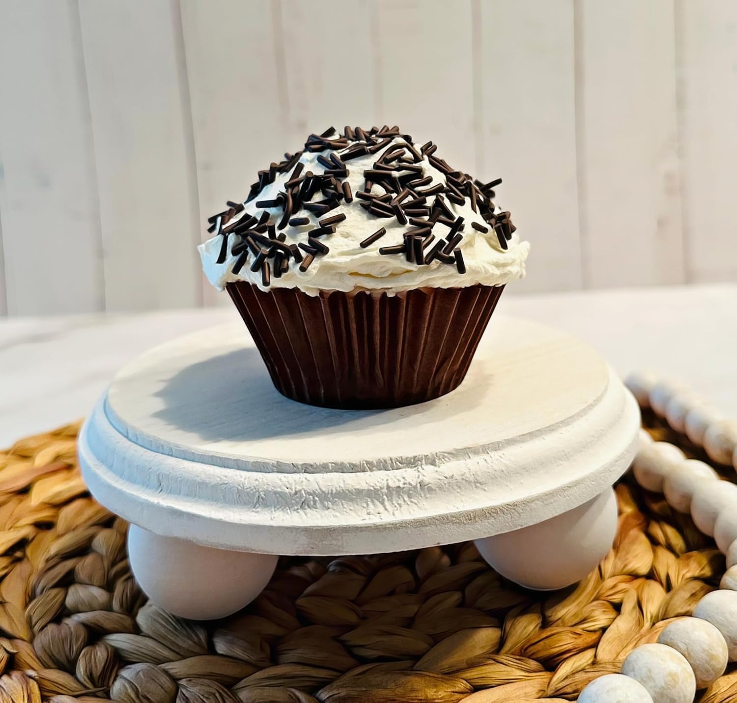 Dezicakes artificial cupcake decor item
