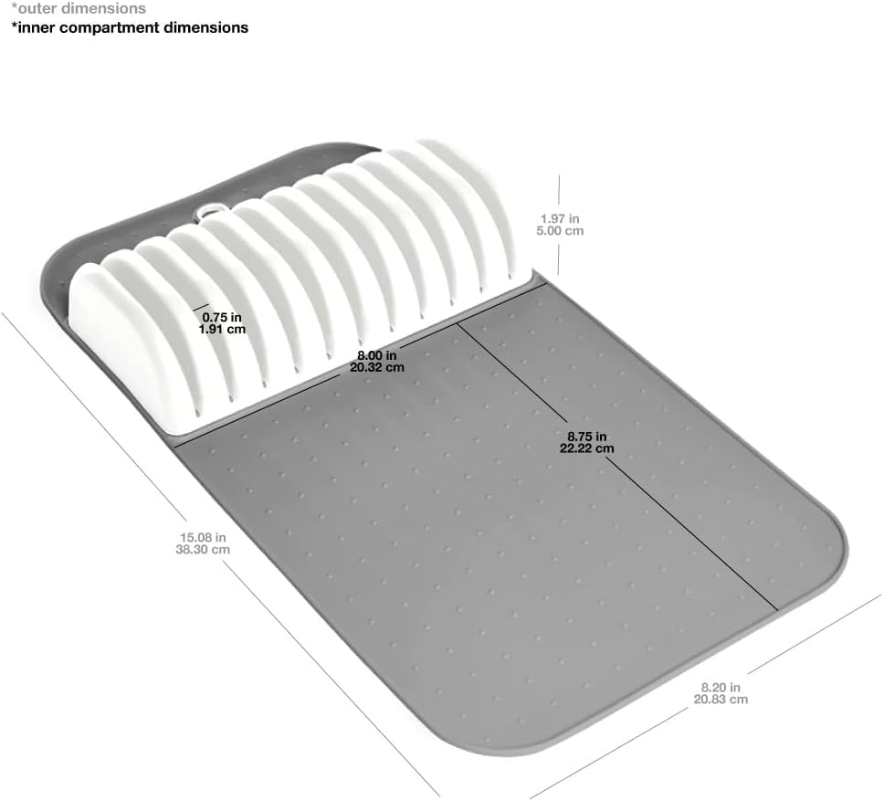 knife mat measures 15 x 8 x 2 inches