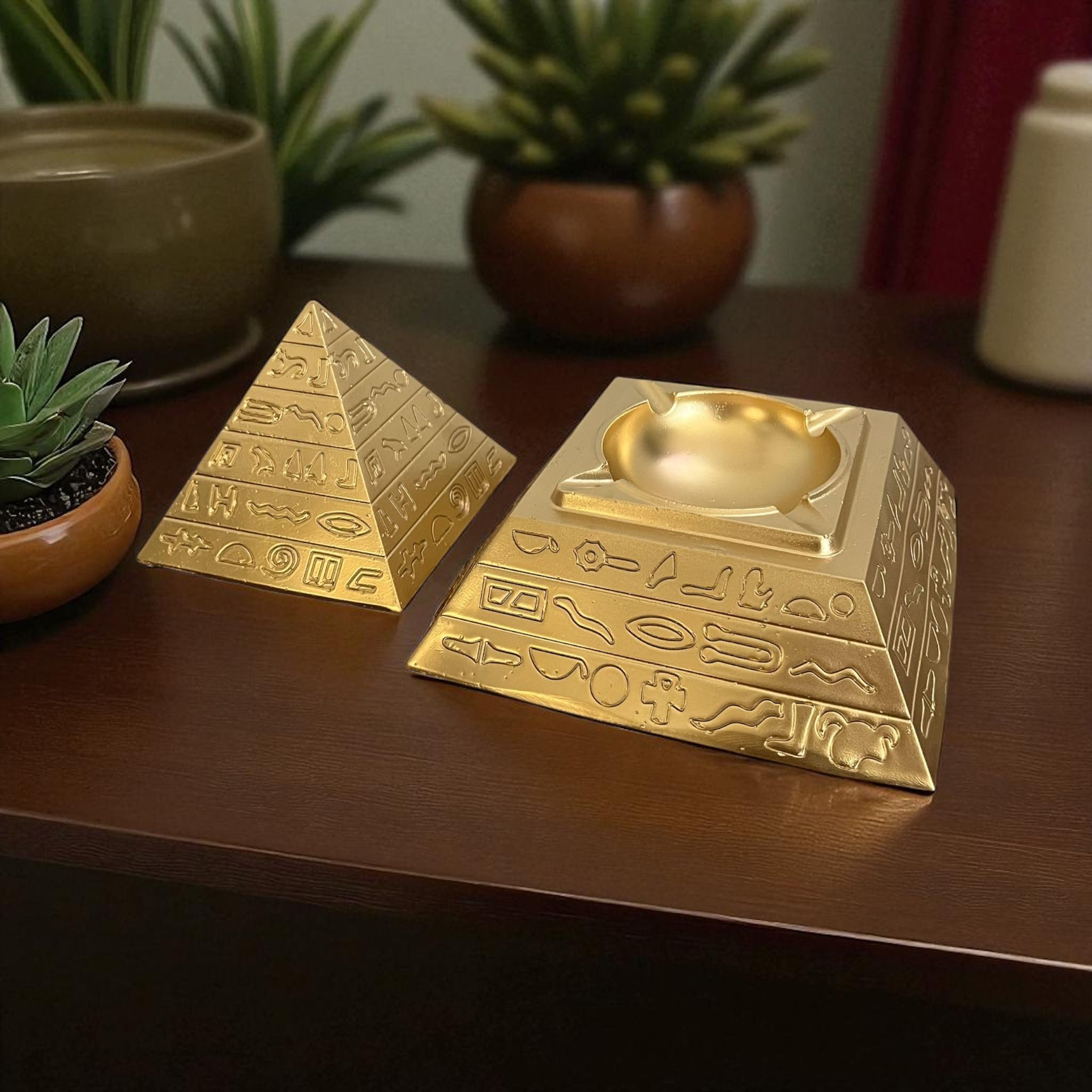 Solid heavy ashtray feel in hand