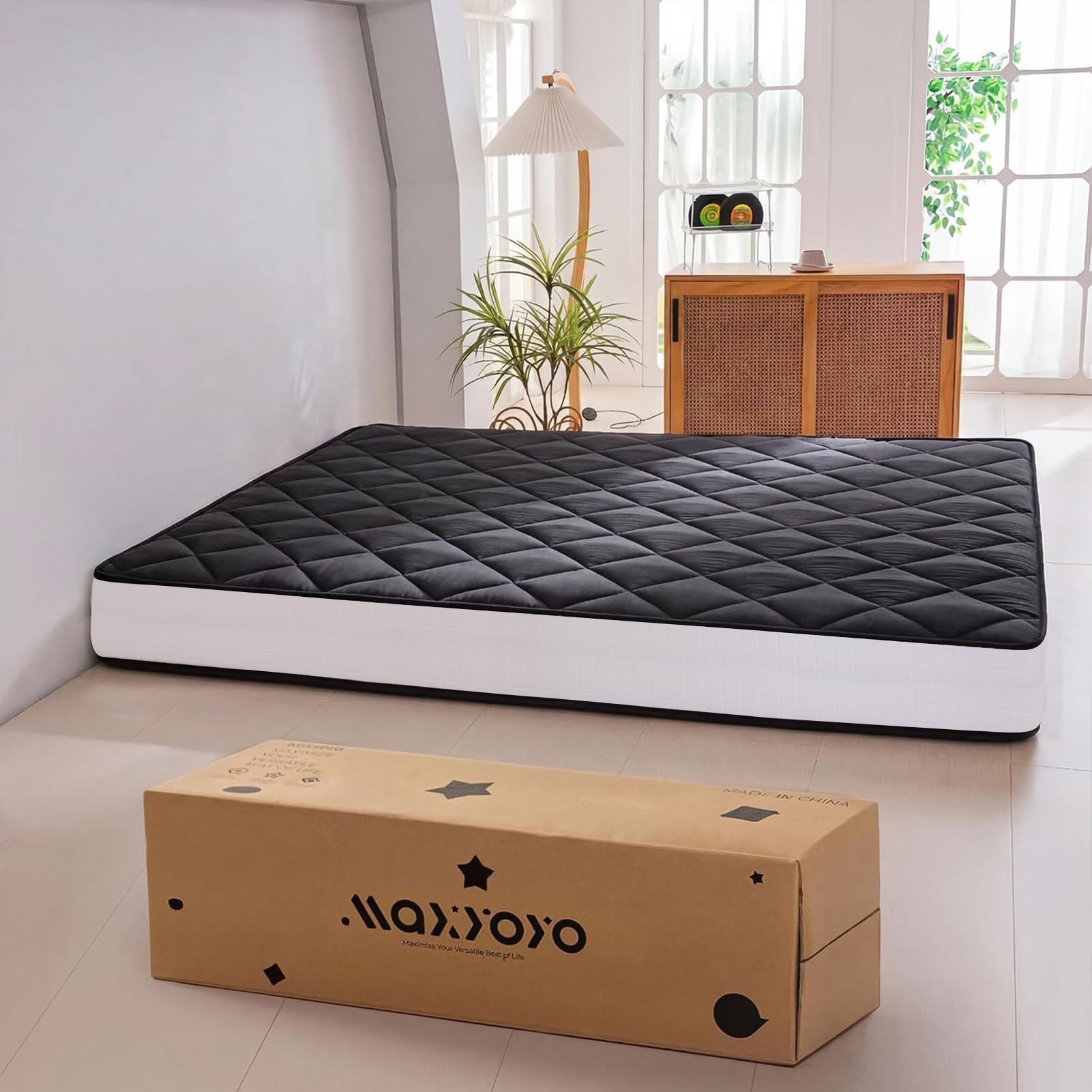 MAXYOYO futon mattress used as guest mat and lounge surface