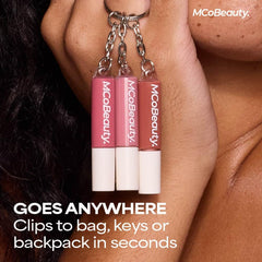 Built-in doe foot applicator on one mini gloss