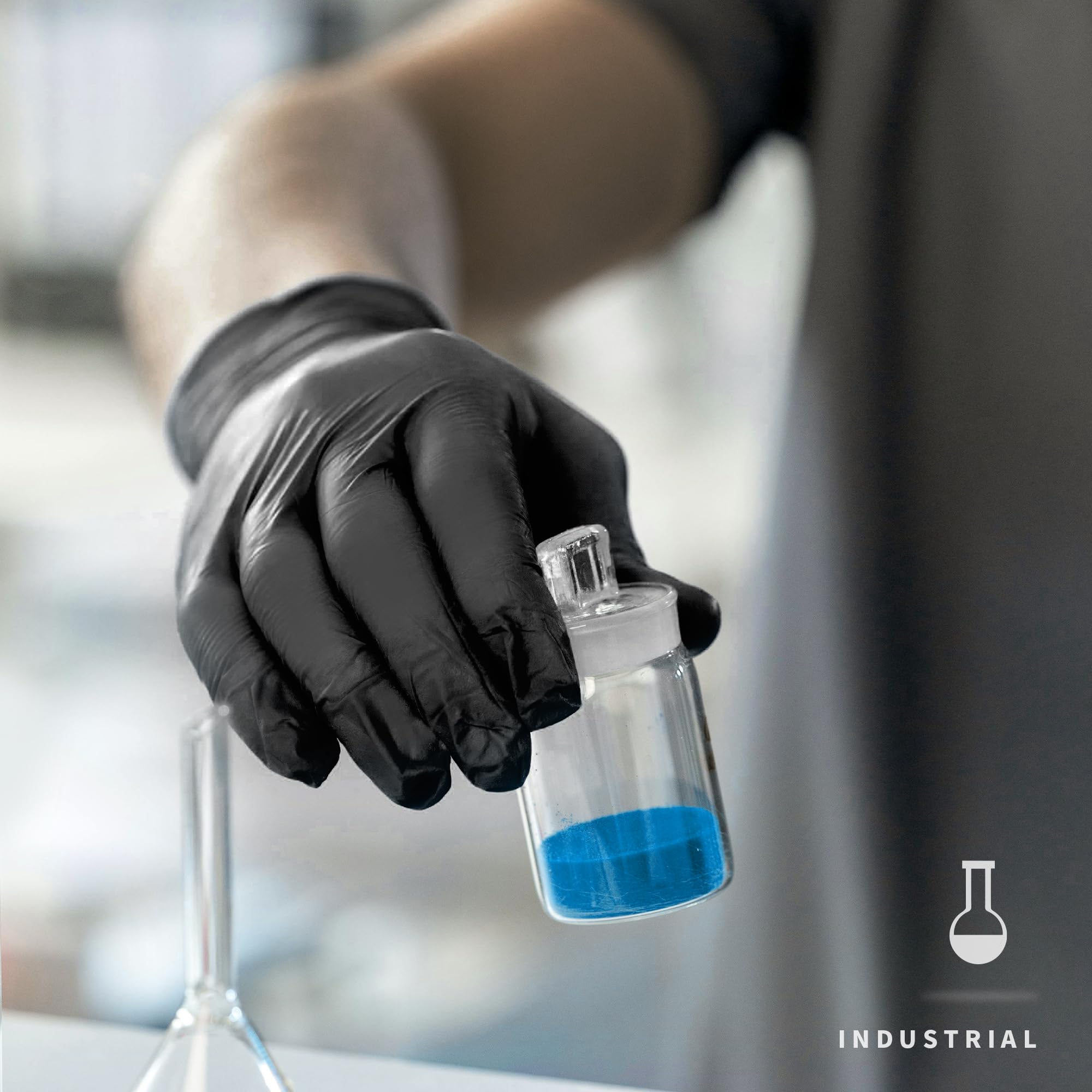 Powder-free food-safe nitrile gloves