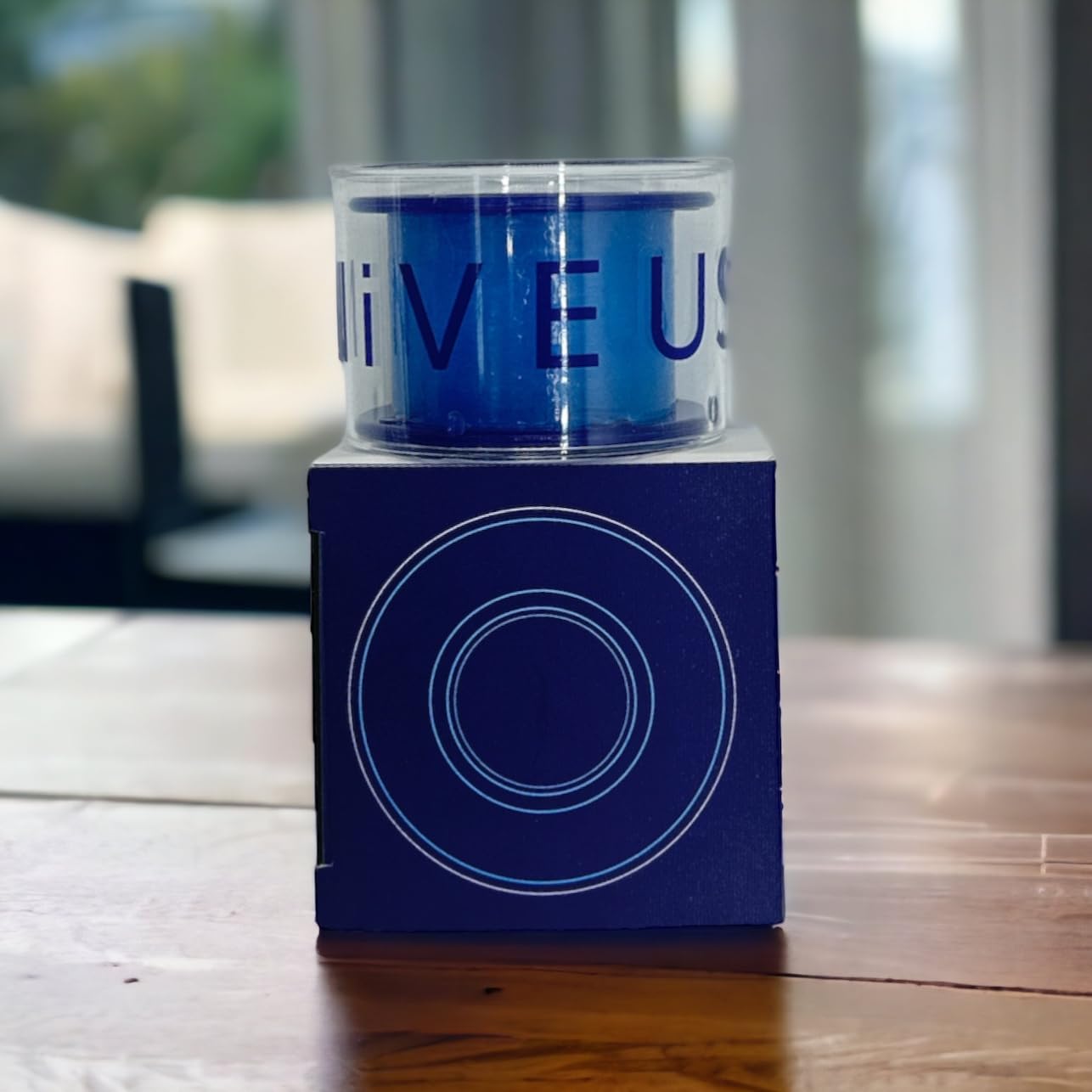 Medical adhesive silicone tape by Niveus