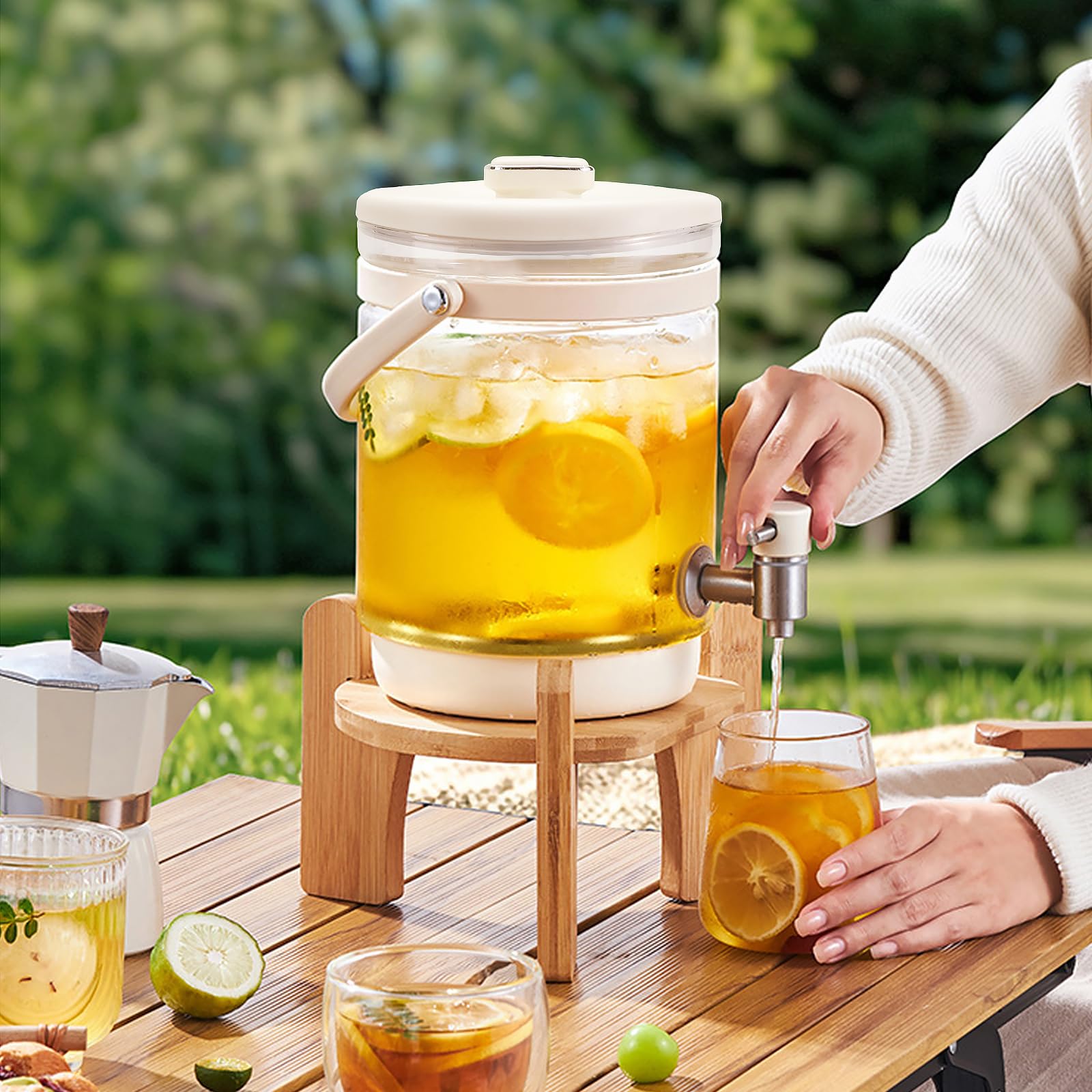 BPA-free Tritan detachable components for meedome