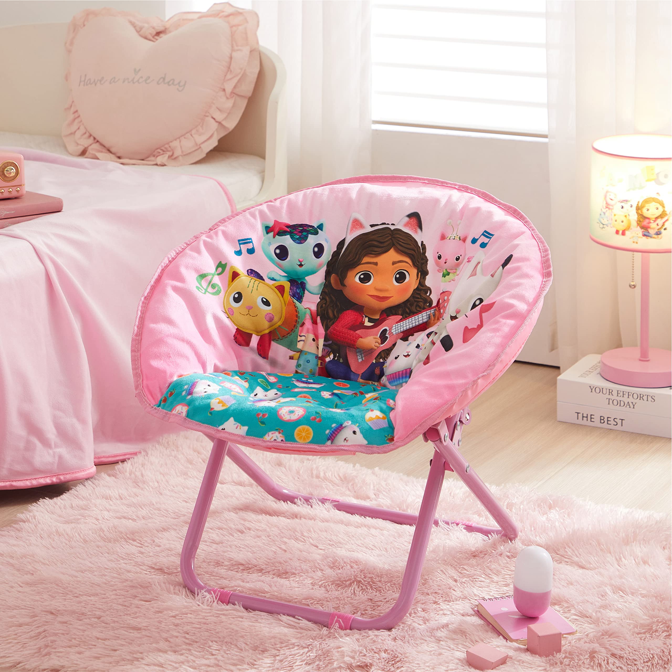 Ages 3+ portable chair suitable for Gabby’s Dollhouse design