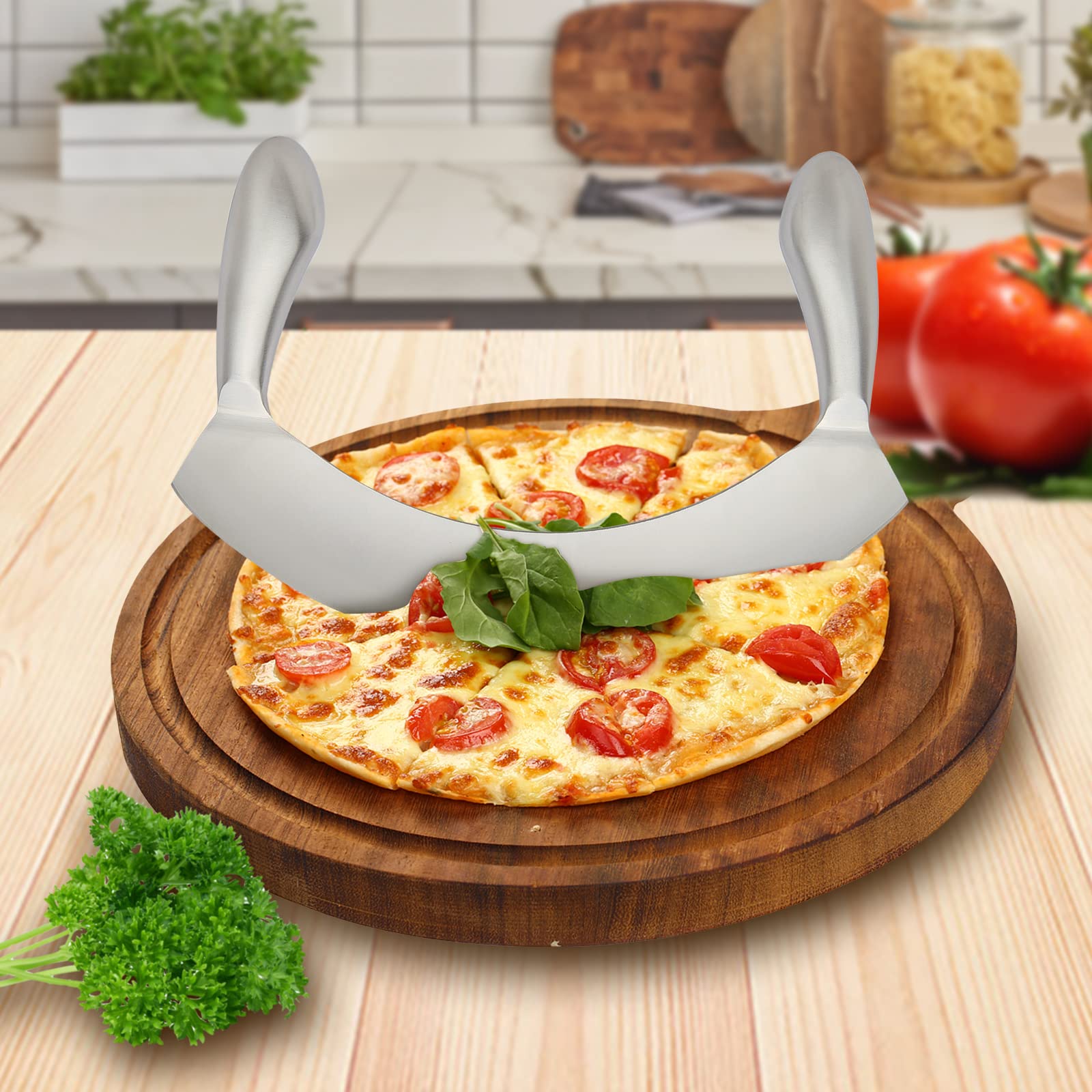 Stainless steel mezzaluna with smooth surface and sharp blade
