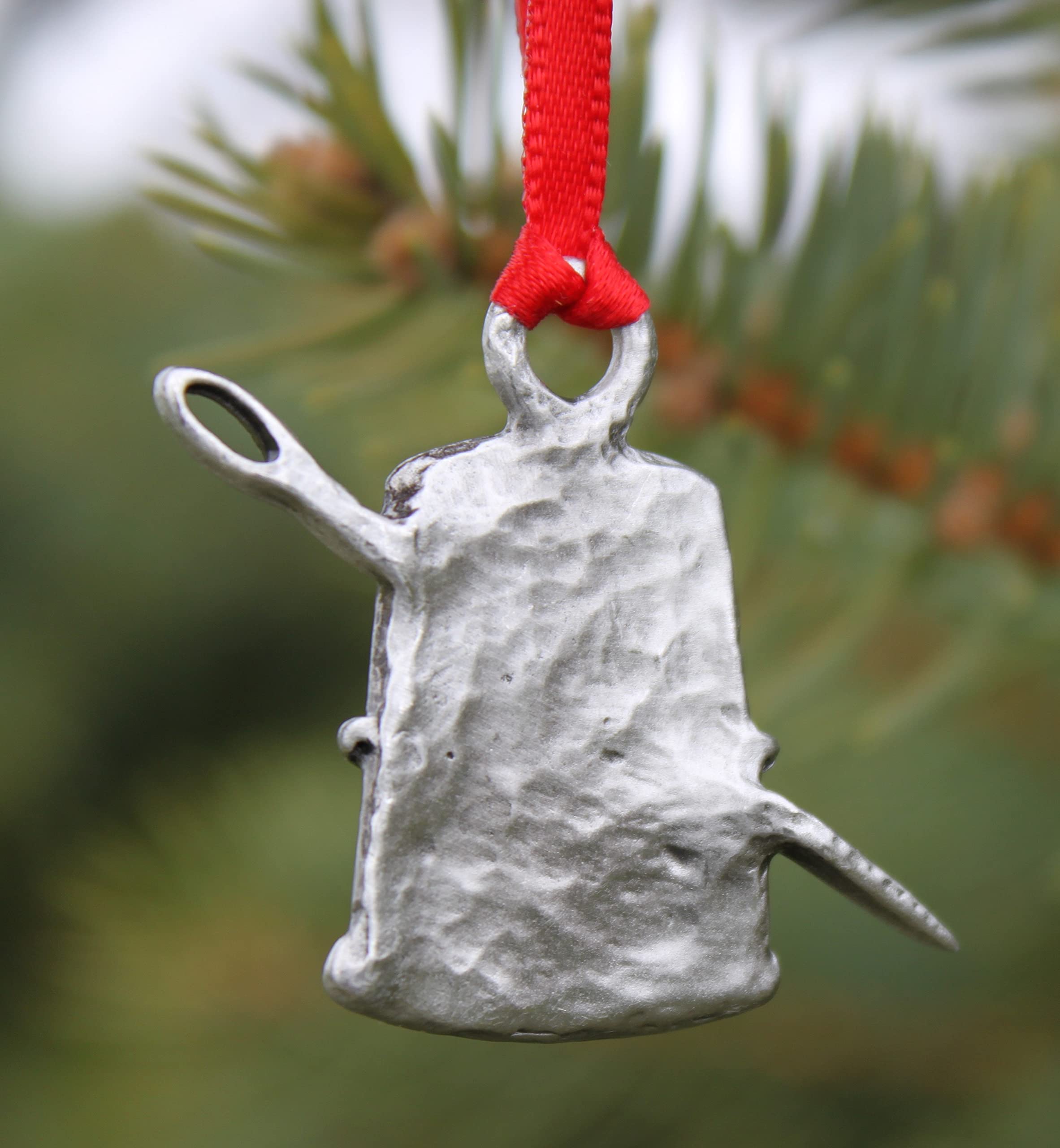 Michigan made Hastings Pewter Company decorative ornament for quilting decor