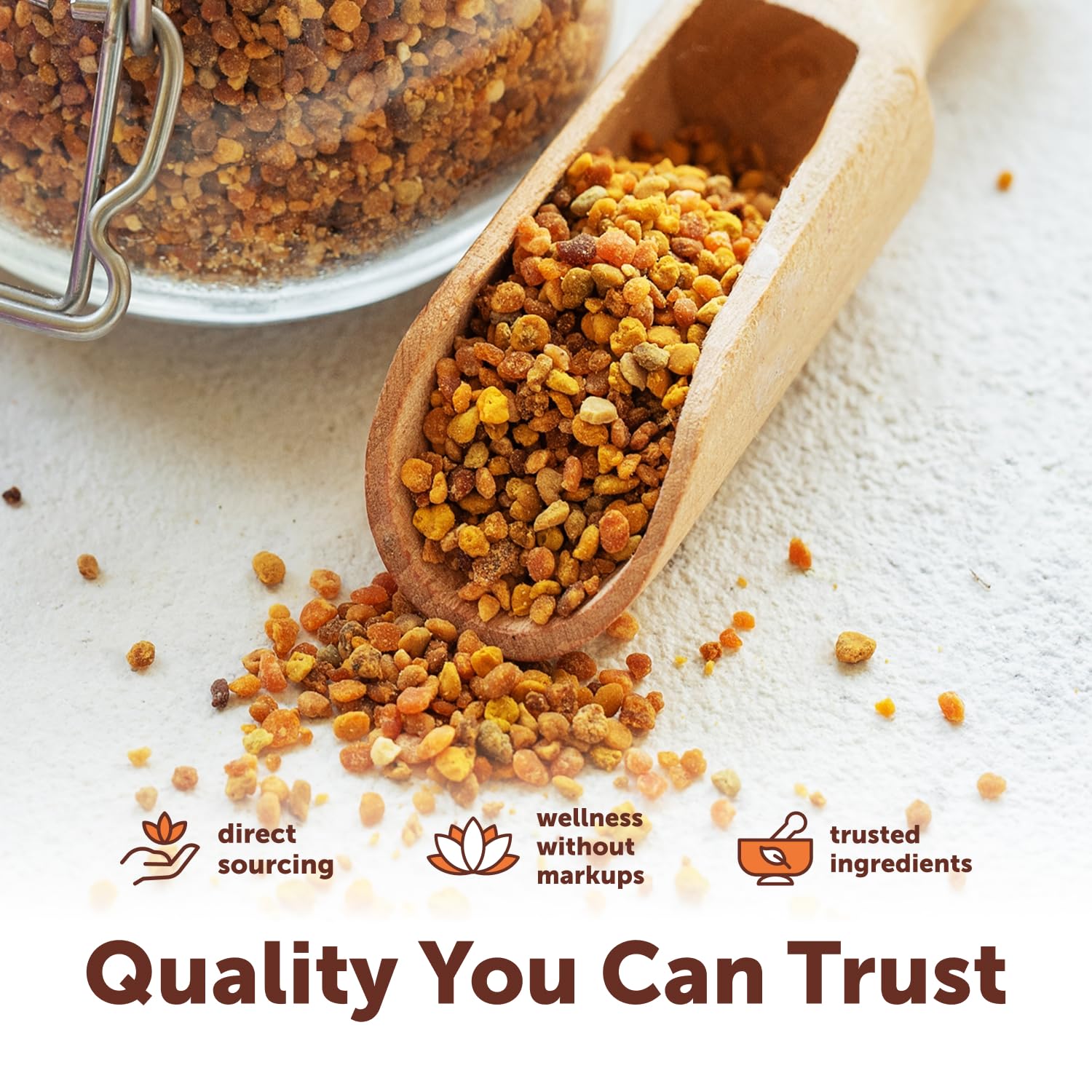 Pouch packaging keeps granules fresh with measuring scoop