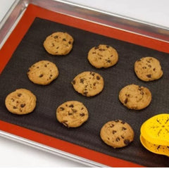 Microperforated baking mat silicone for oven use