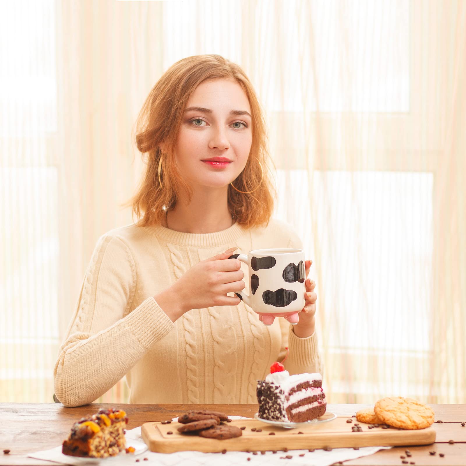 Microwave safe cow mug with non-skid feet