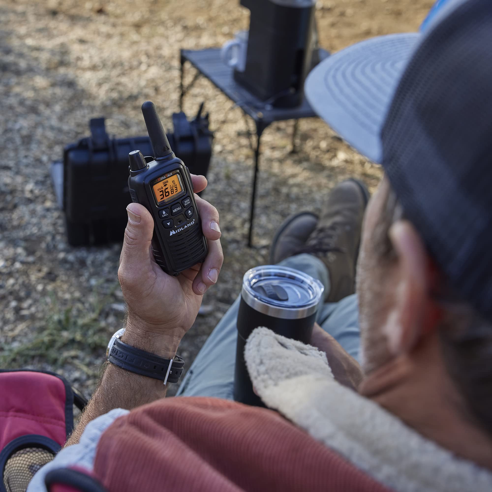 Midland LXT600VP3 AAA battery option for flexibility