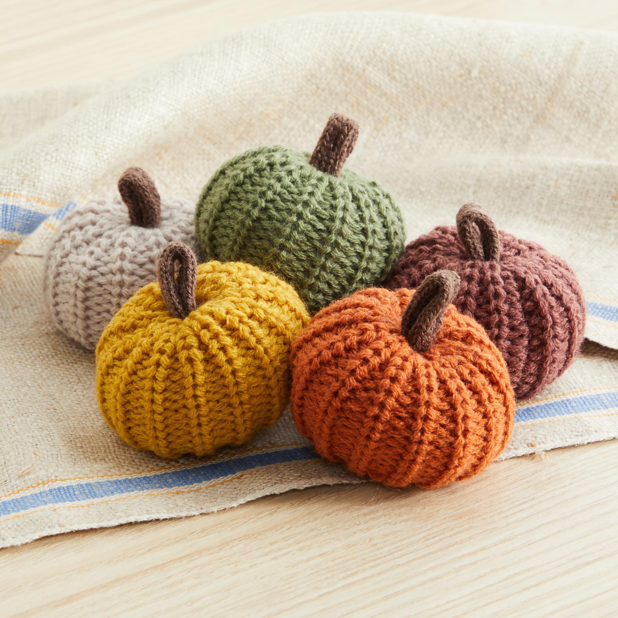 Mini knit pumpkins size 2.5 x 2 inches including stem