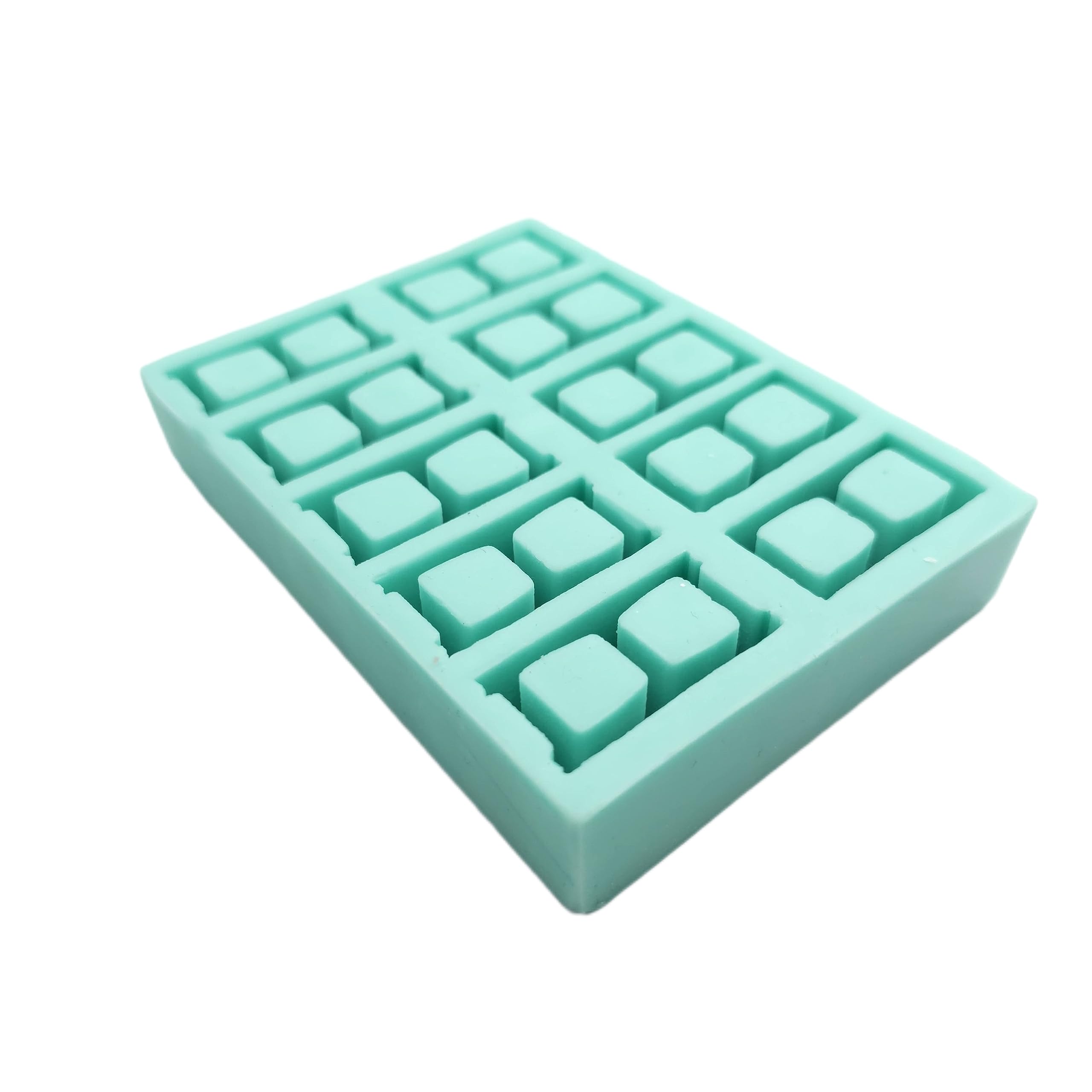 Easy release and durable mold for crafting projects
