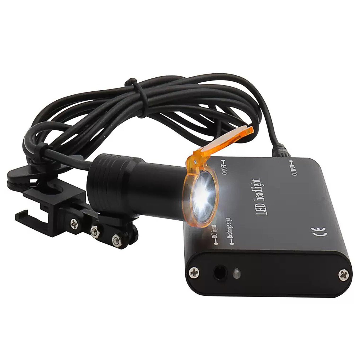 Lightweight MINTOOTHPRO headlight worn by a clinician