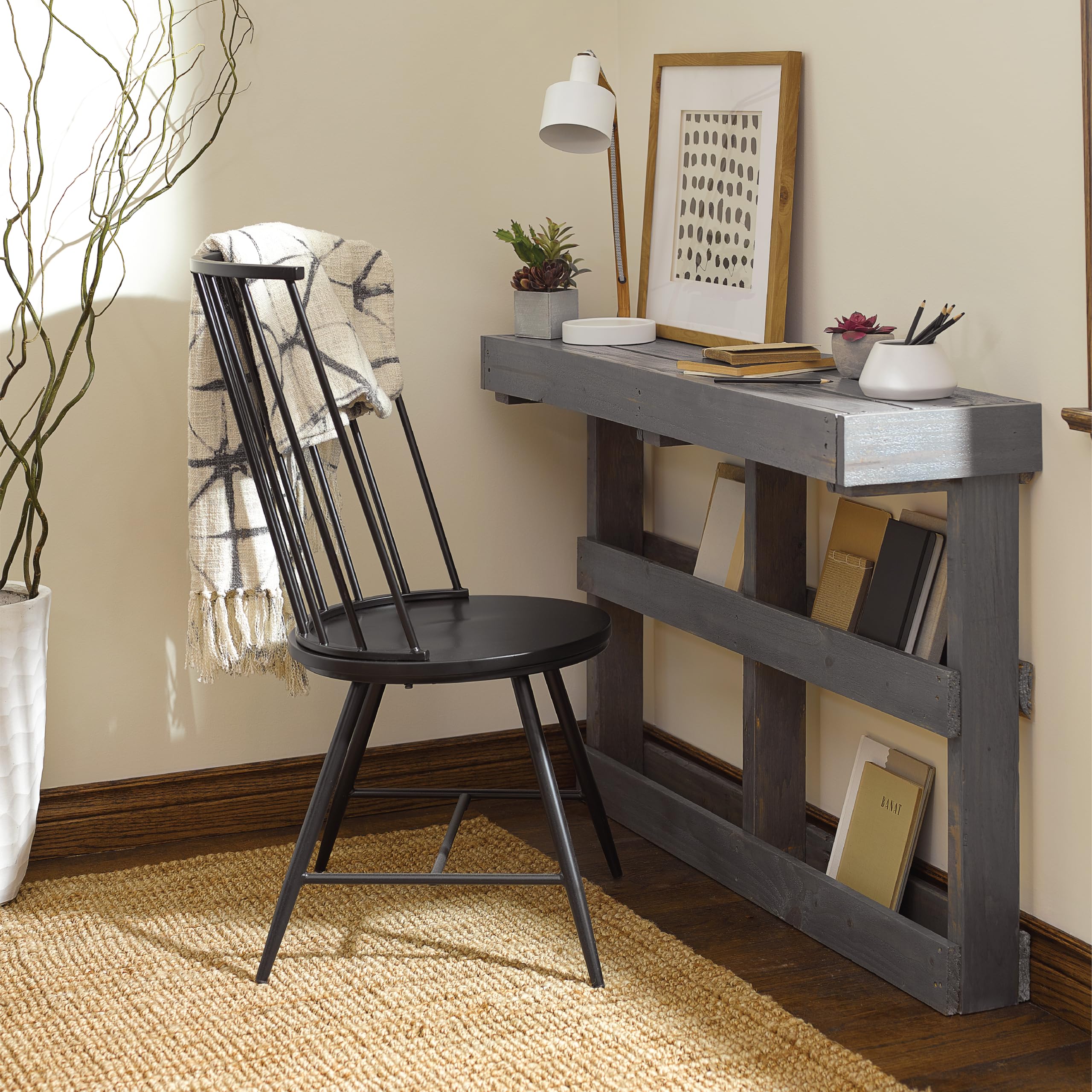 Minwax brand interior wood finish for doors and cabinets