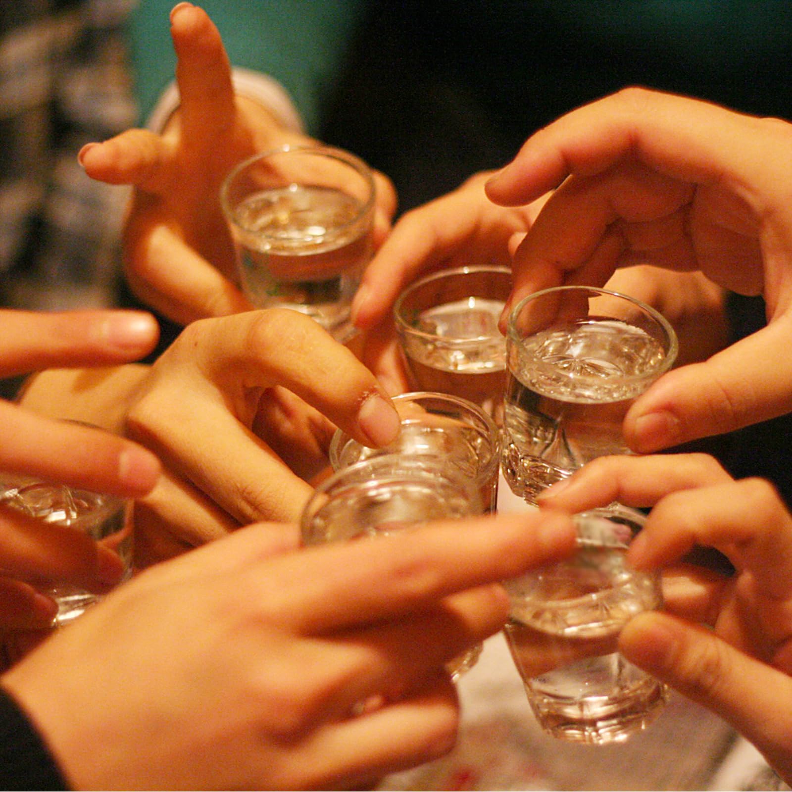 MIVIDE shot glasses bulk set 60ml for parties