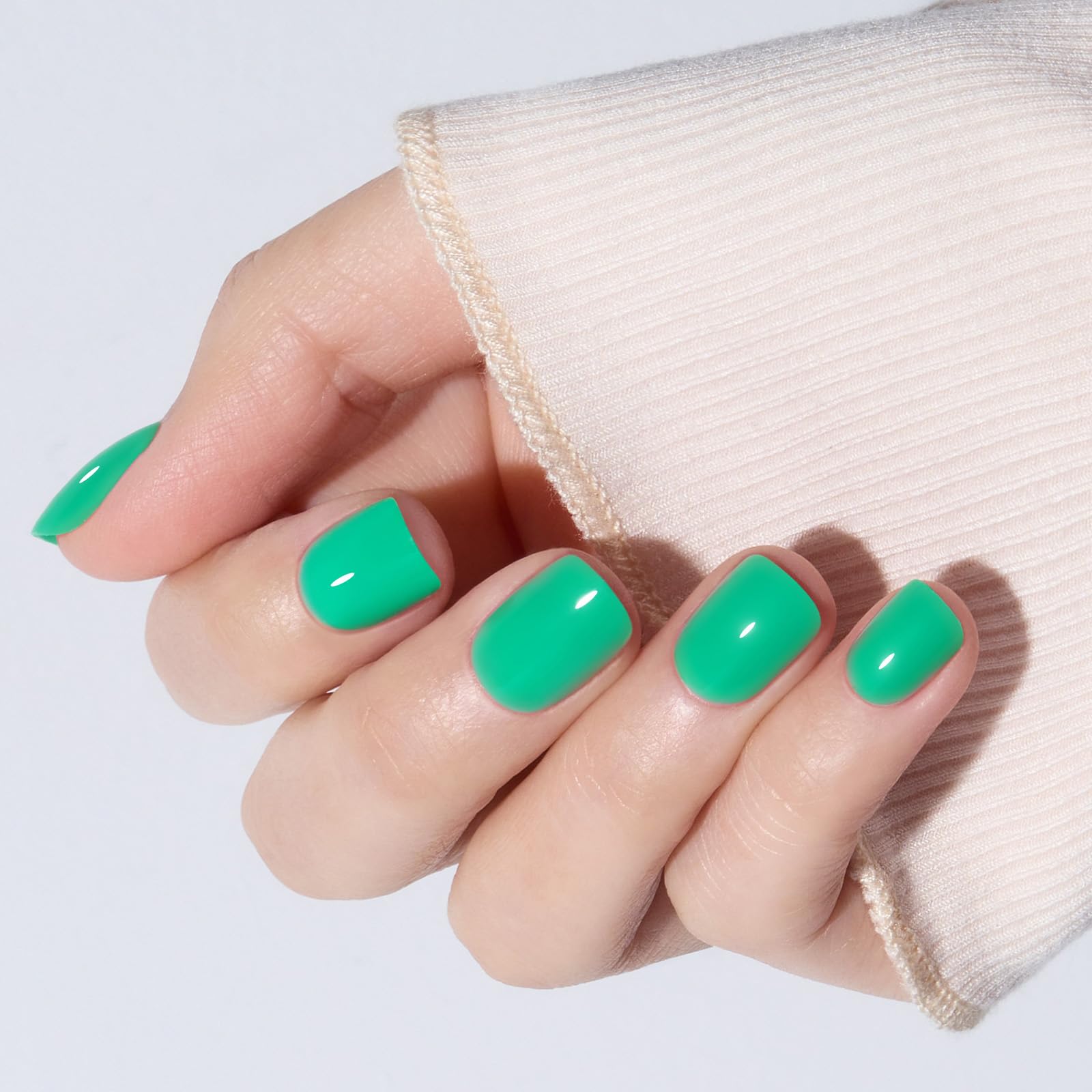 Modelones 32-pcs nails in 16 sizes packaging