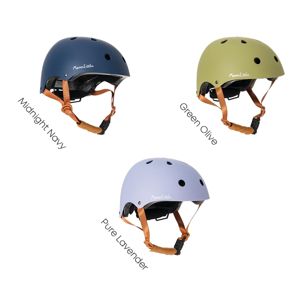 Random buckle color variation on MomnLittle helmet