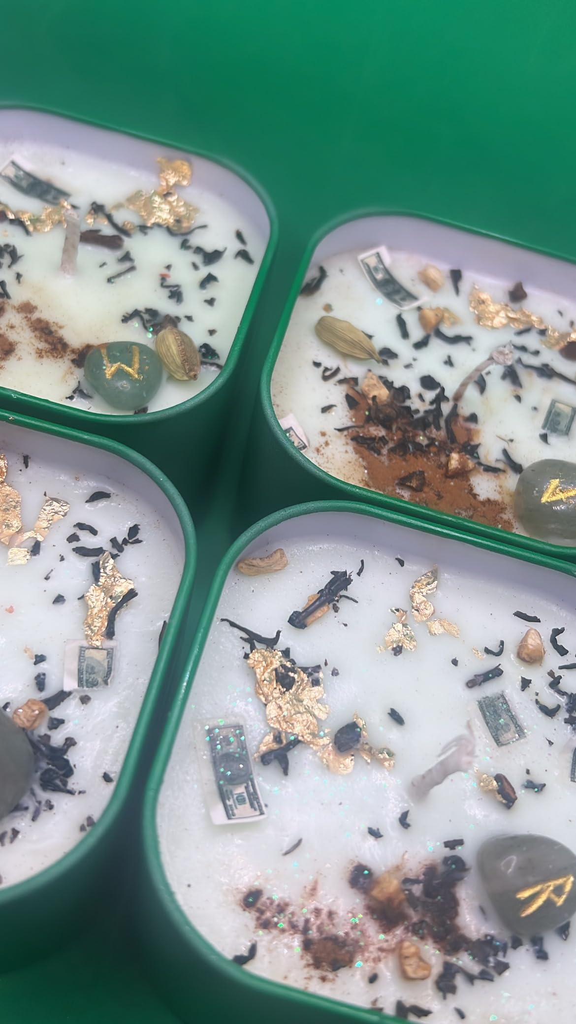 USA vegan soy wax used in Money Drawing Candle