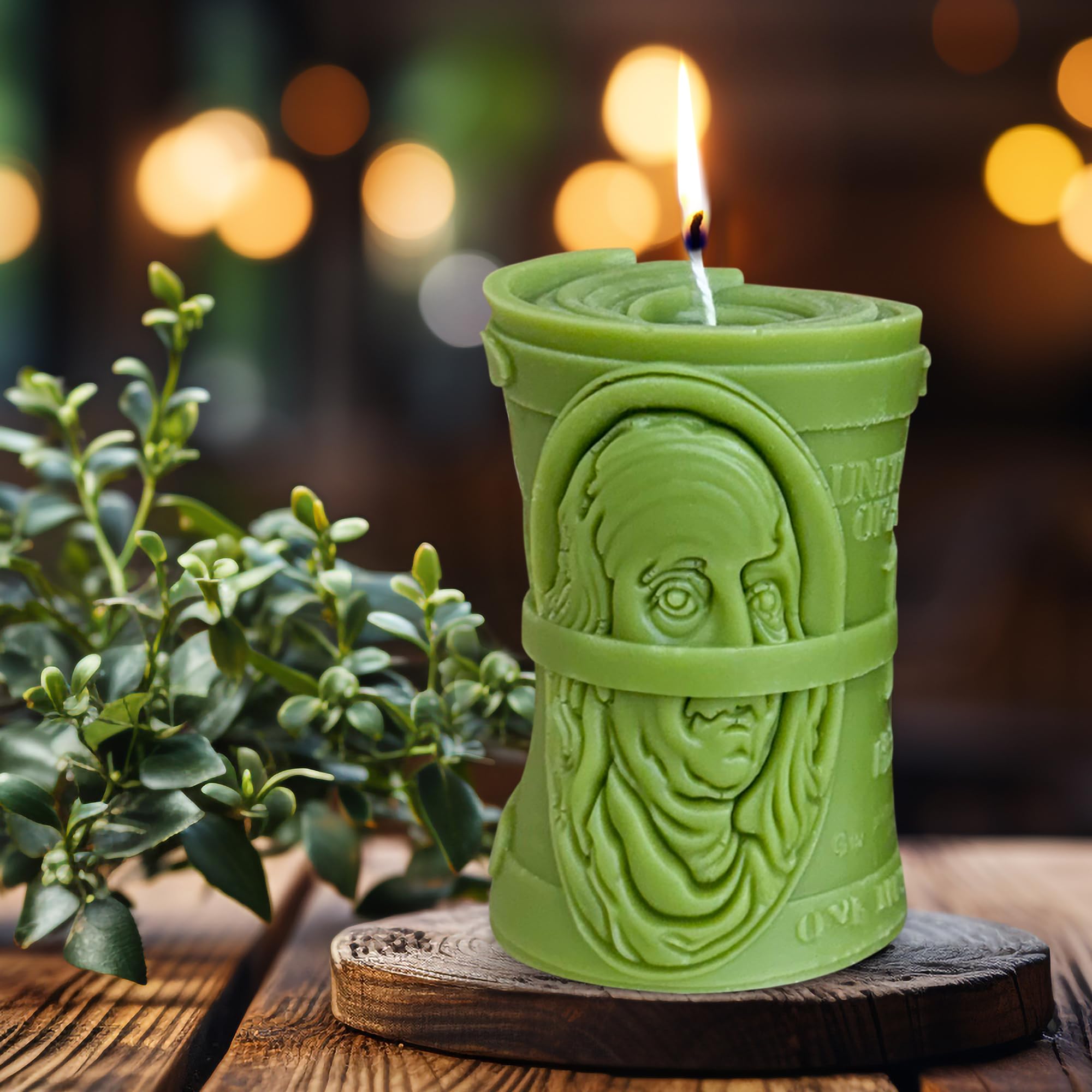 Money Roll Candle a thoughtful gift for entrepreneurs and dreamers