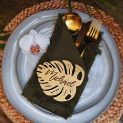 Monstera leaf place tag for table seating