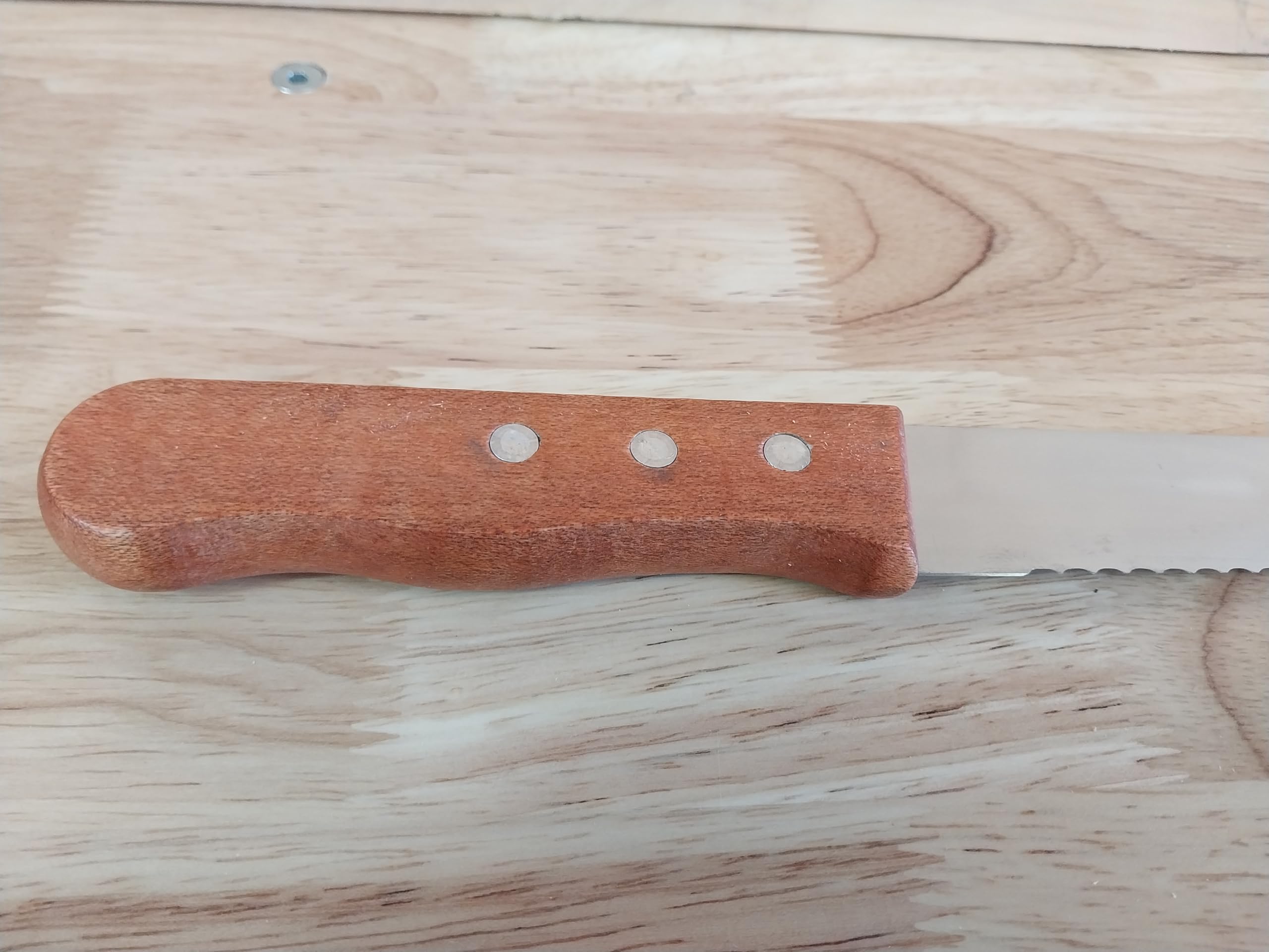 Stainless steel blade and wooden handle bread knife 12 Inch More EStore