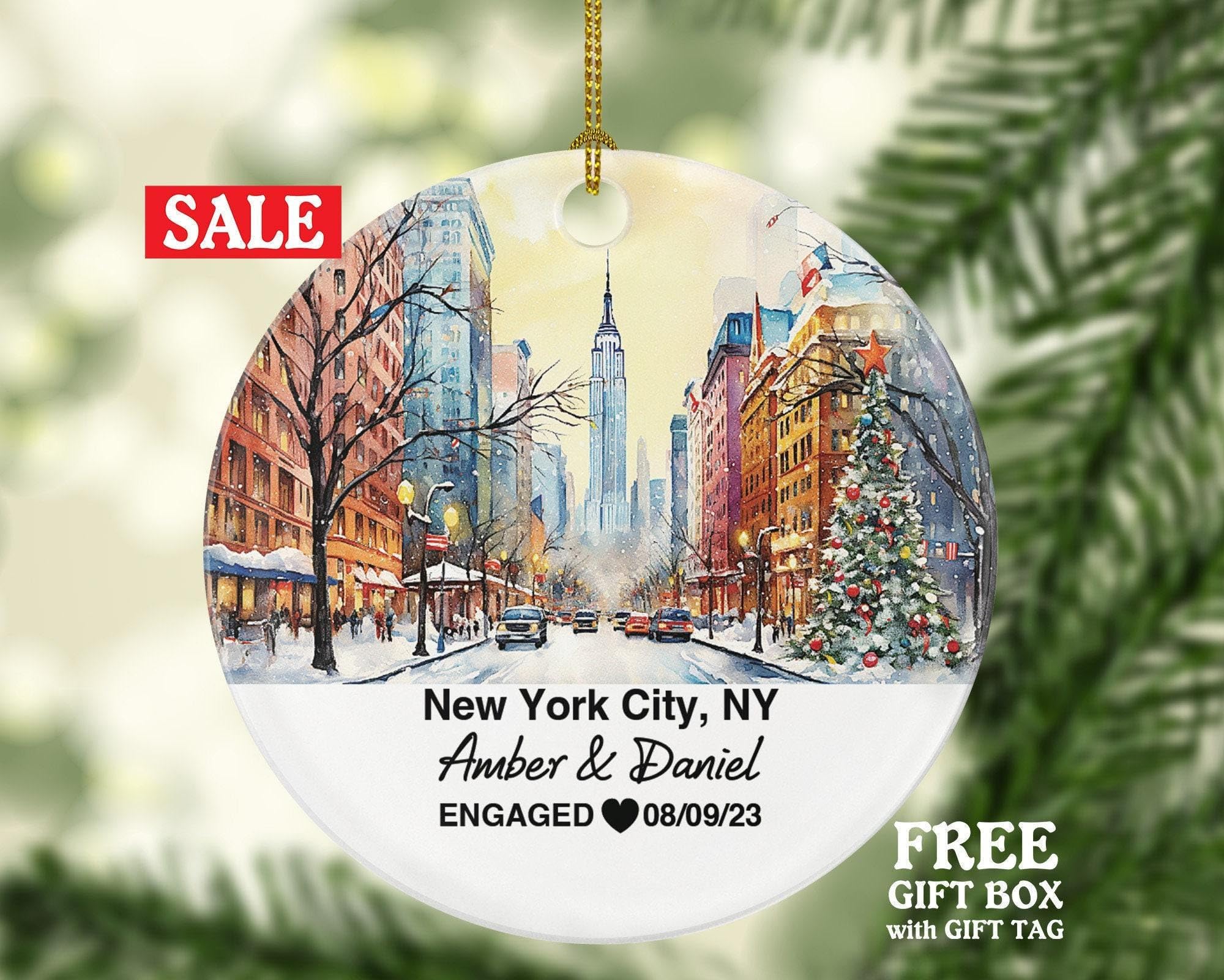 engaged-couple-nyc-travel-ornament