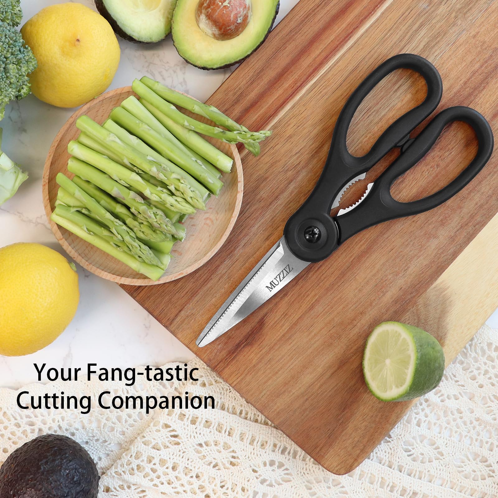 Stainless steel kitchen shears for meat and fish by Muzziz