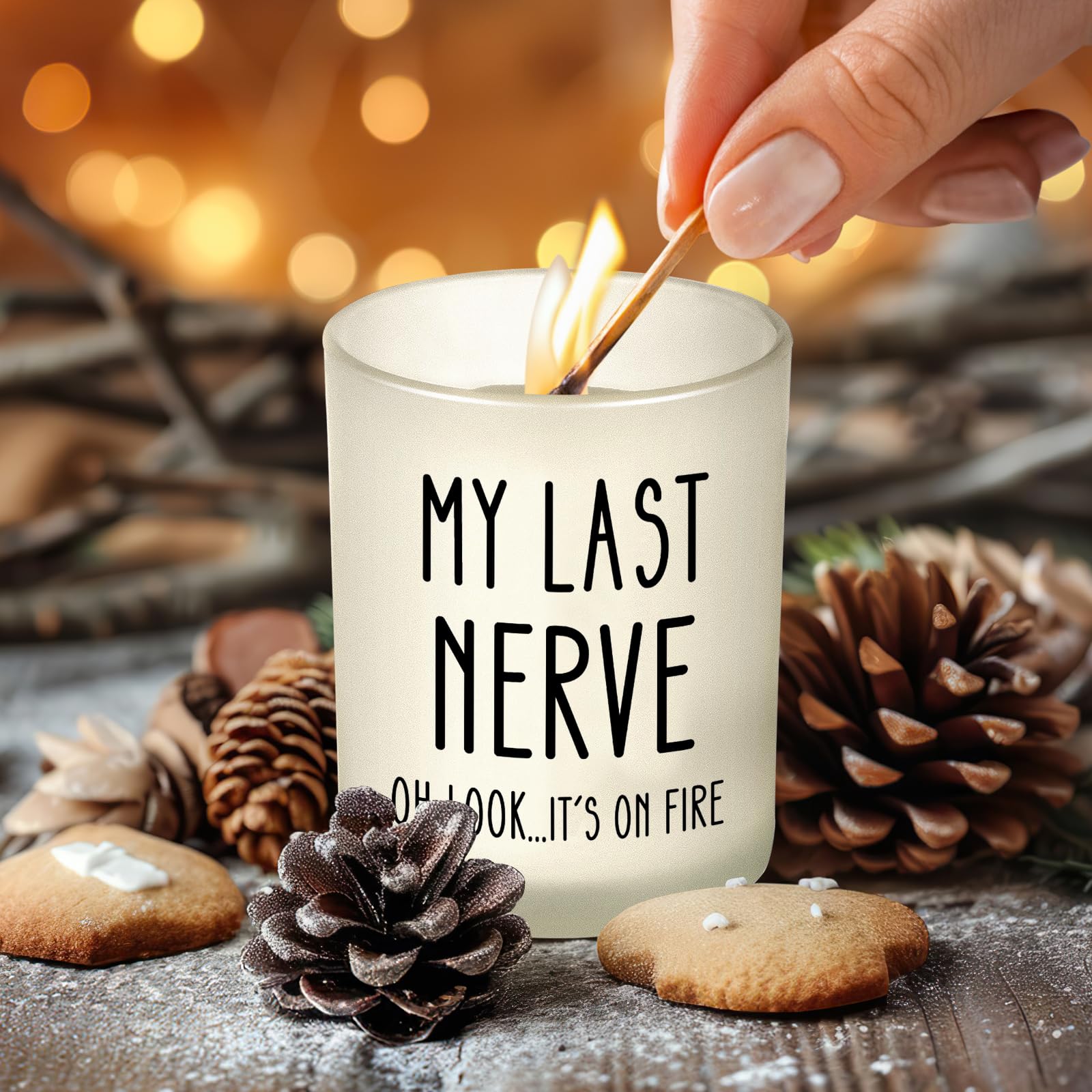 Natural cotton wick for a steady flame and cozy glow