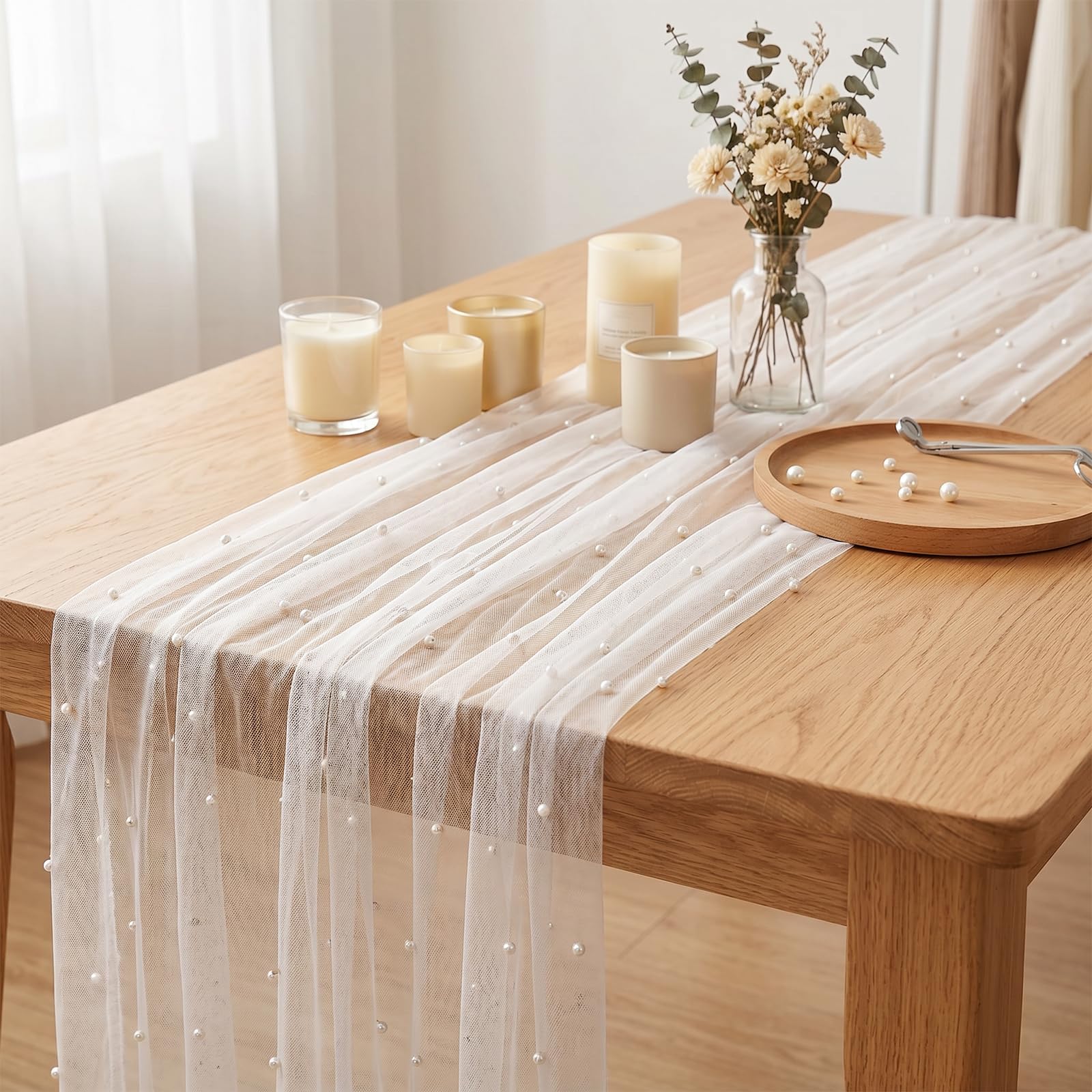 Polyester table runner with pearls by MySHUCE