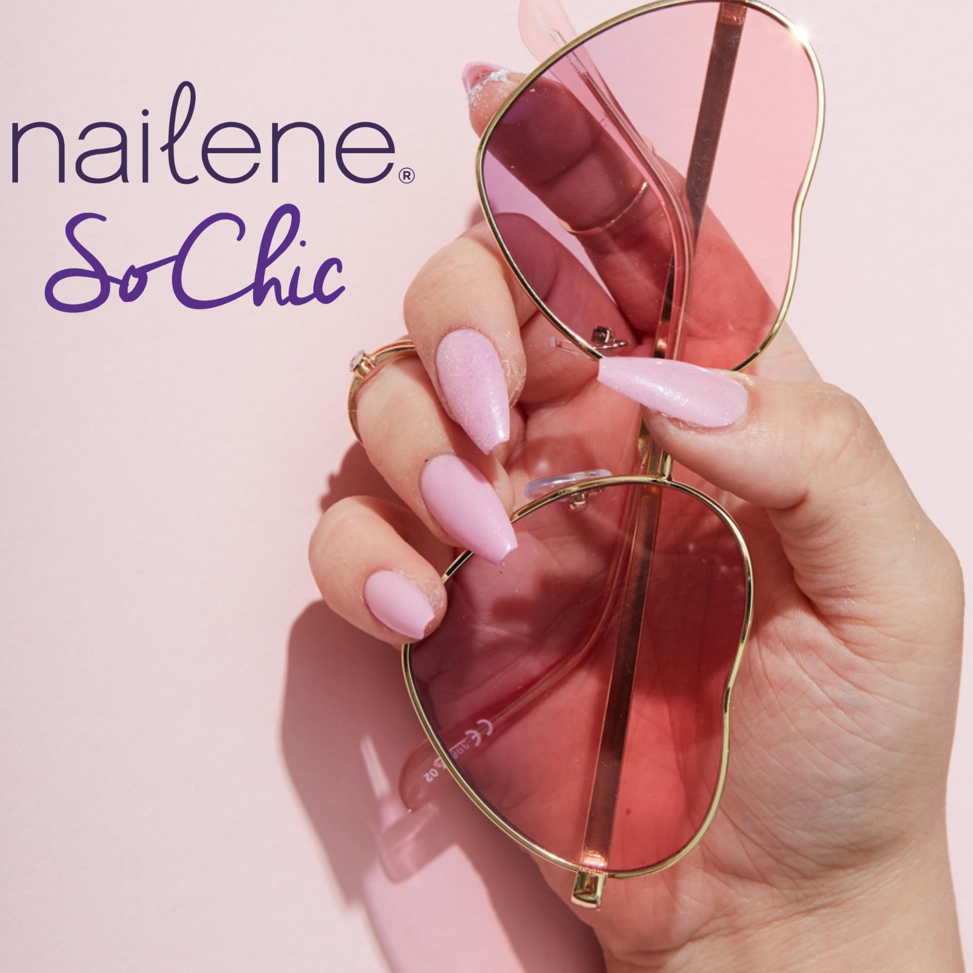Nailene nail glue for tips and repairs