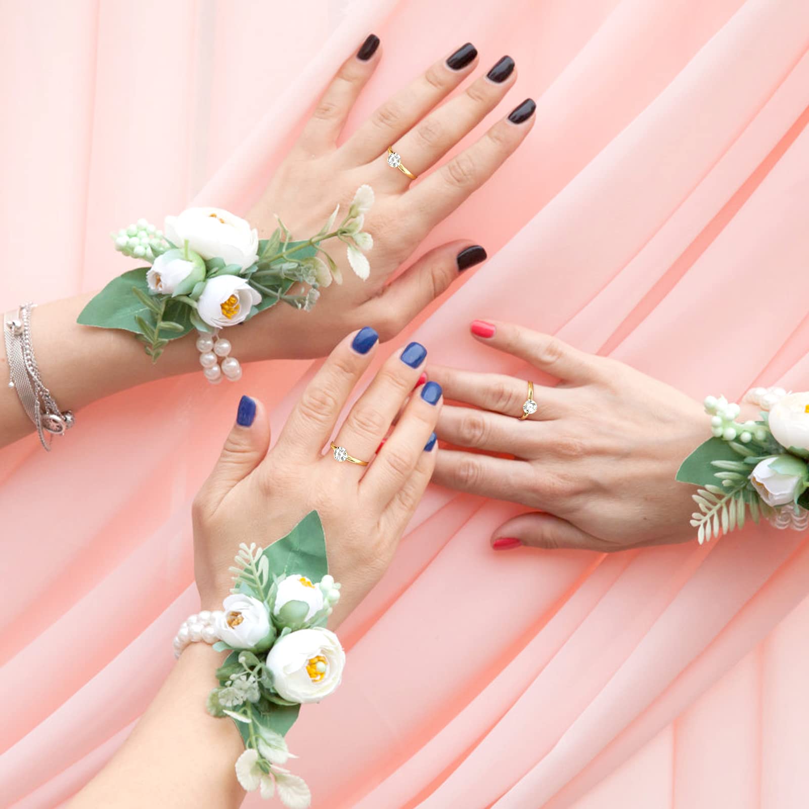 Napkin rings and wedding toppers using golden rings