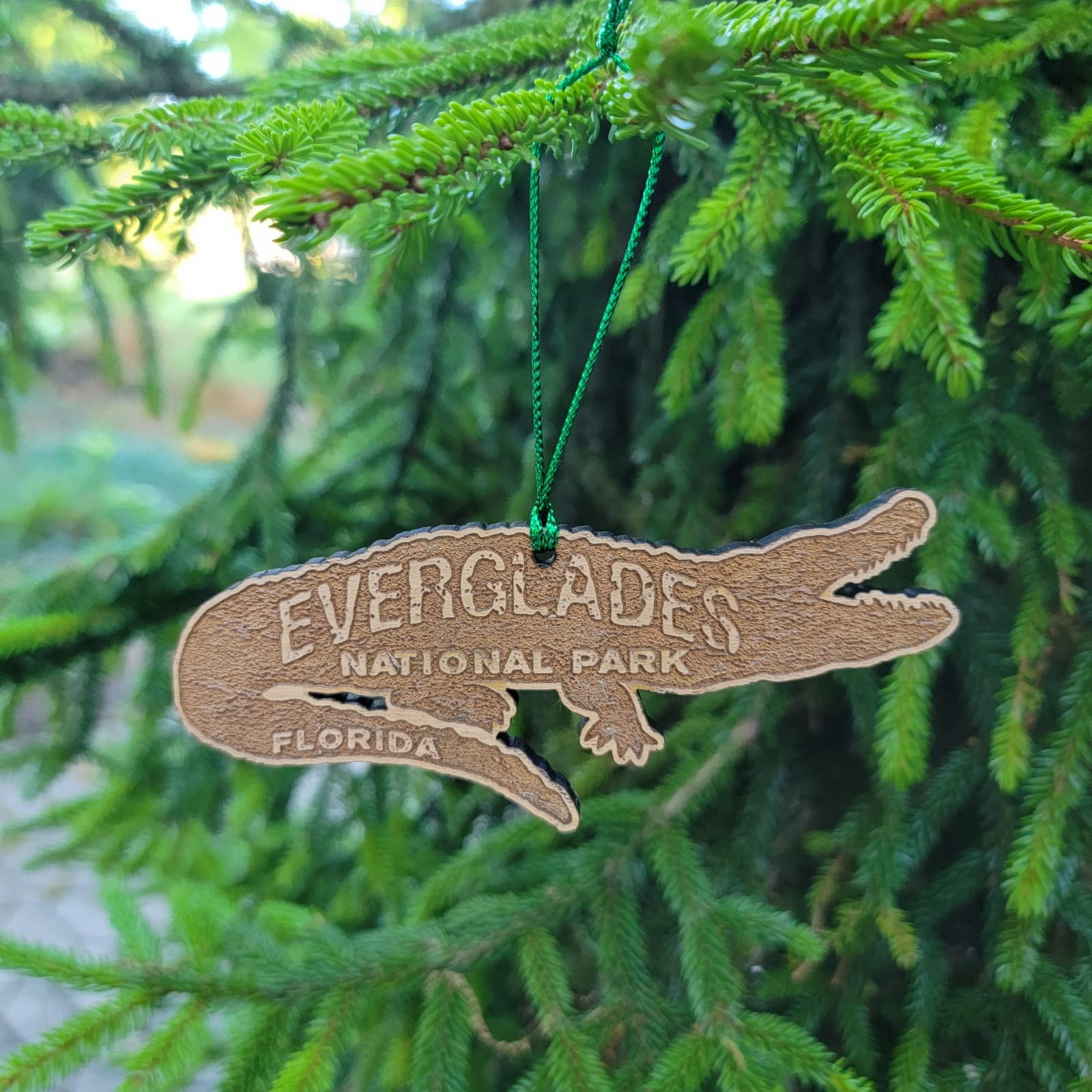 Natural wood back finish Everglades ornament 5 inches tall