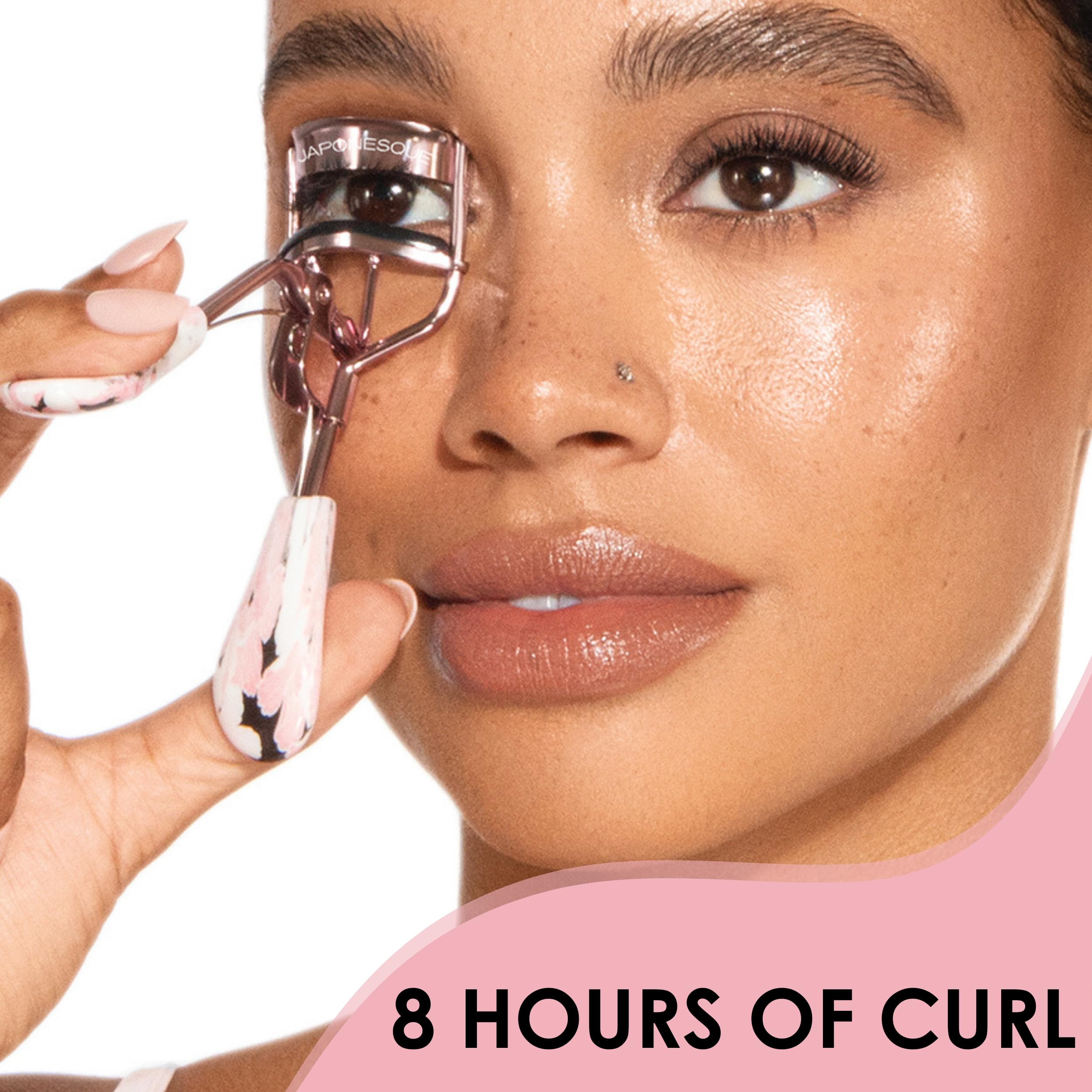 JAPONESQUE universal-fit eyelash curler close up