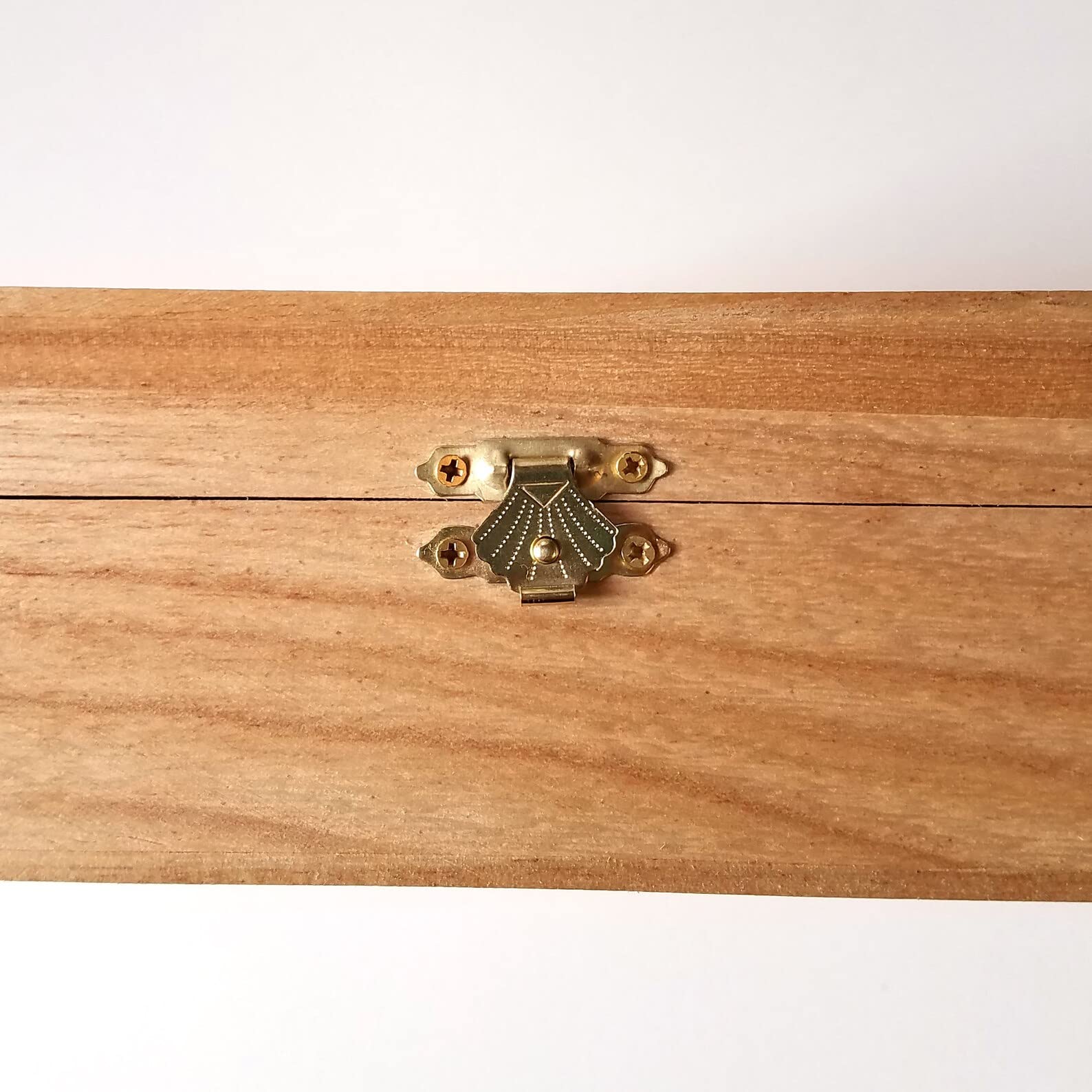 Tea bag storage in wooden keepsake box