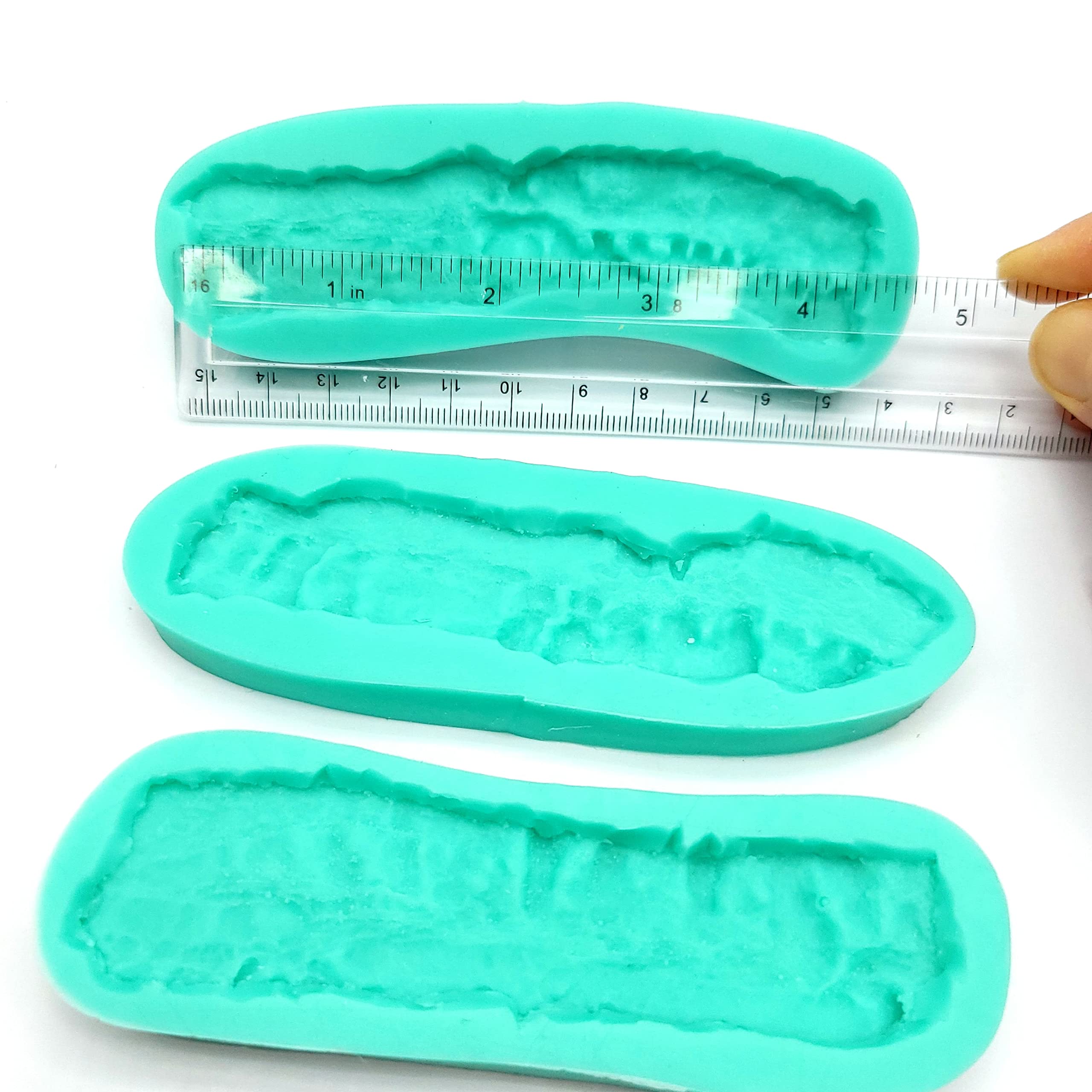 Color variation bacon silicone mold NC006 not affecting design