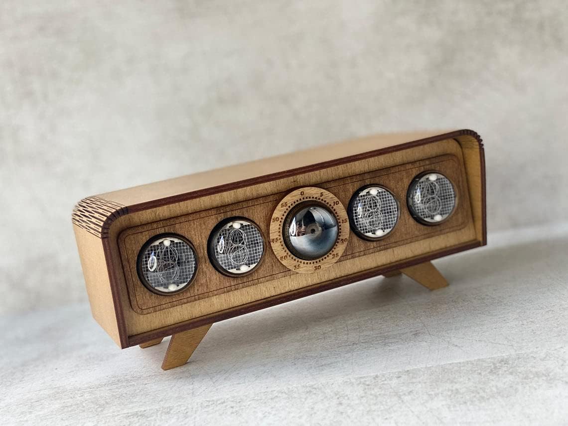 Nixie Clock with Dekatron OG-4 center display