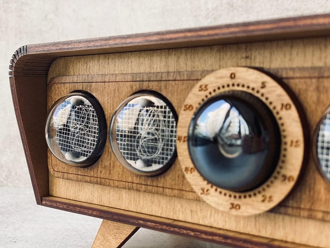 Nixie Tube Clock built-in alarm feature