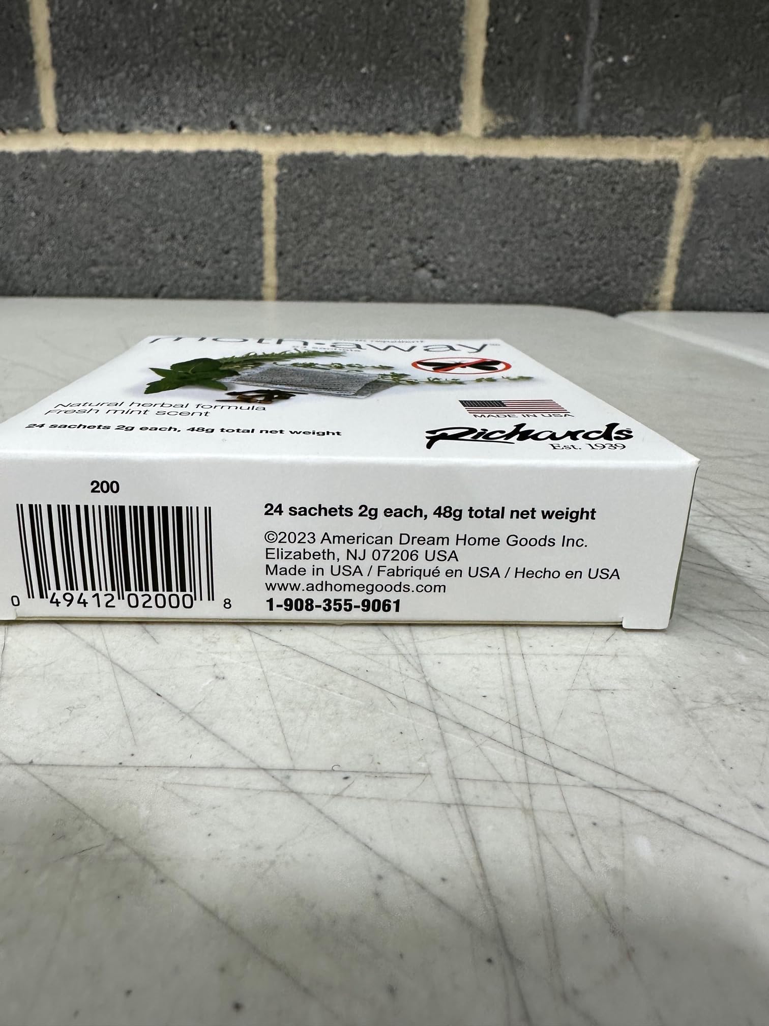 Non-toxic moth protection sachets for suitcases